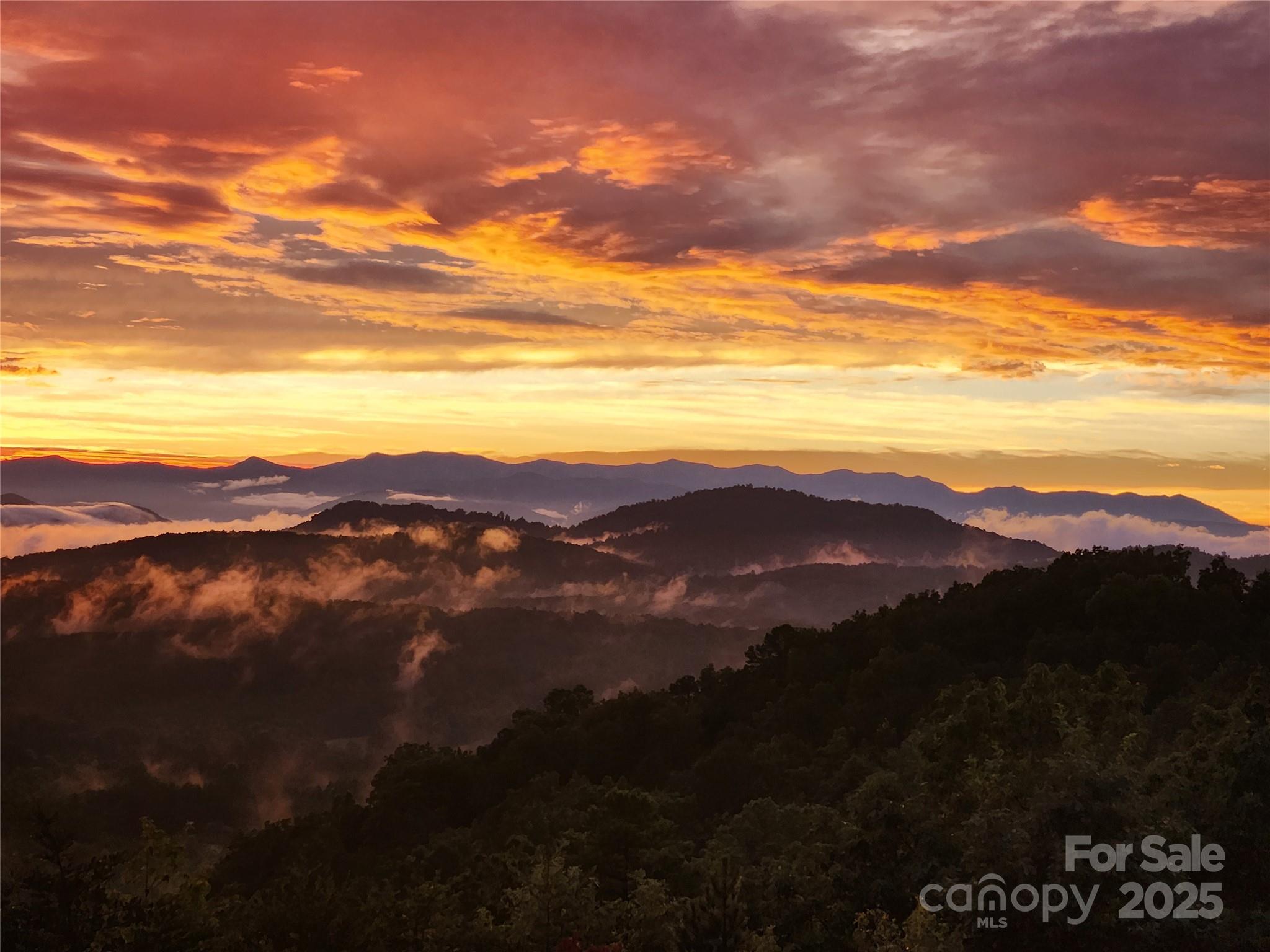 Grandview Peaks - Residential