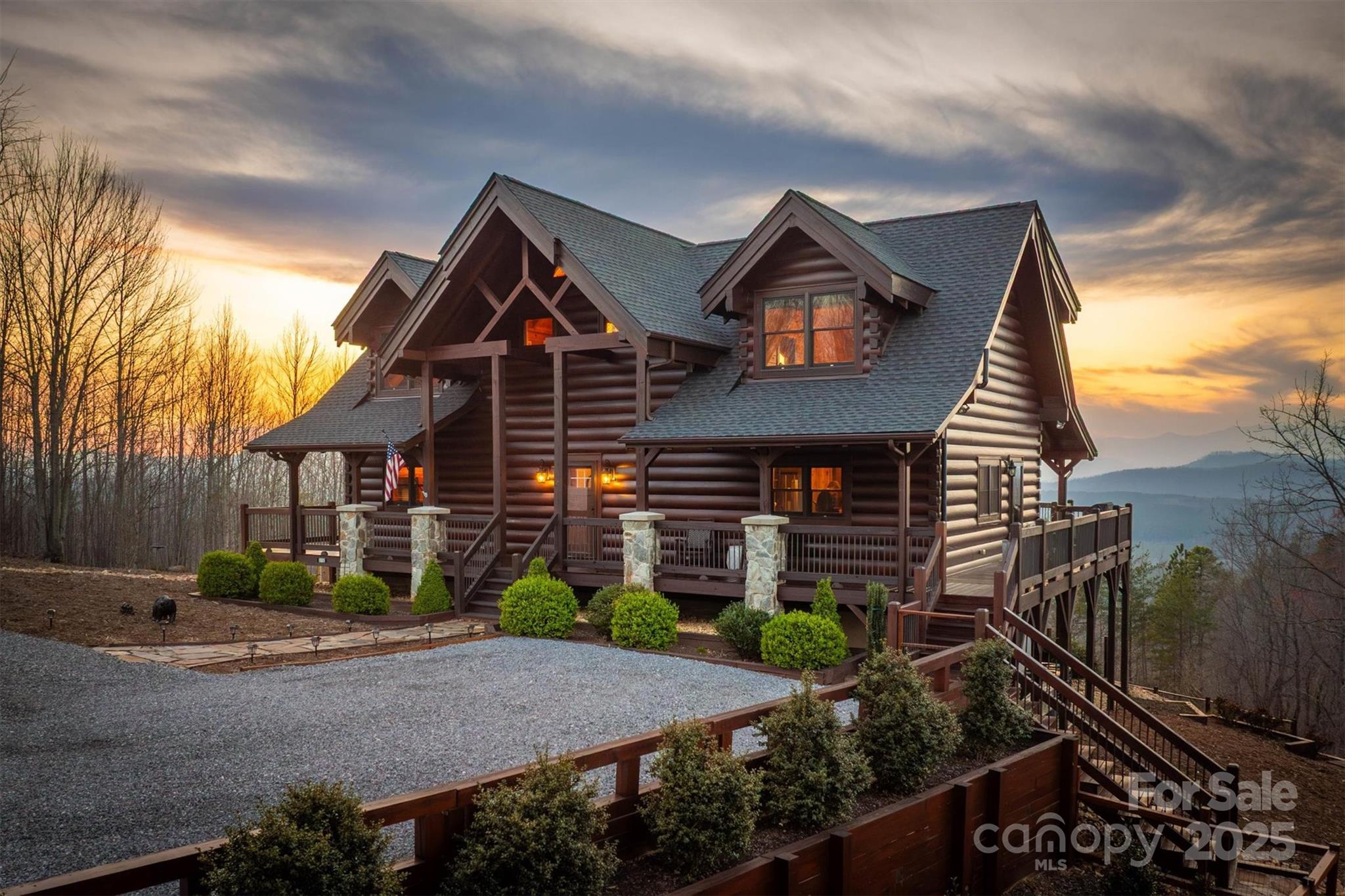 Grandview Peaks - Residential