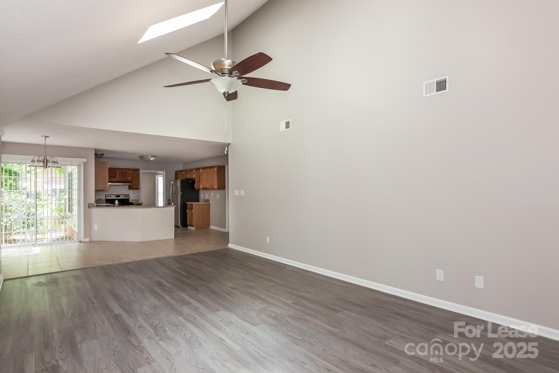 Brownes Ferry - Residential Lease