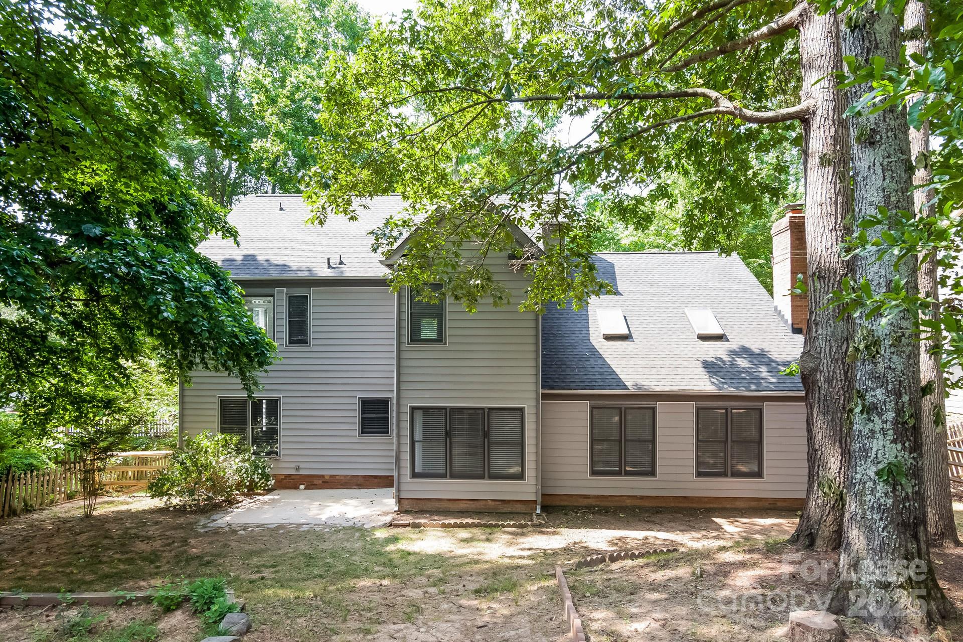 Brownes Ferry - Residential Lease