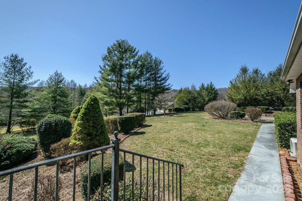 108 Sky View Lane