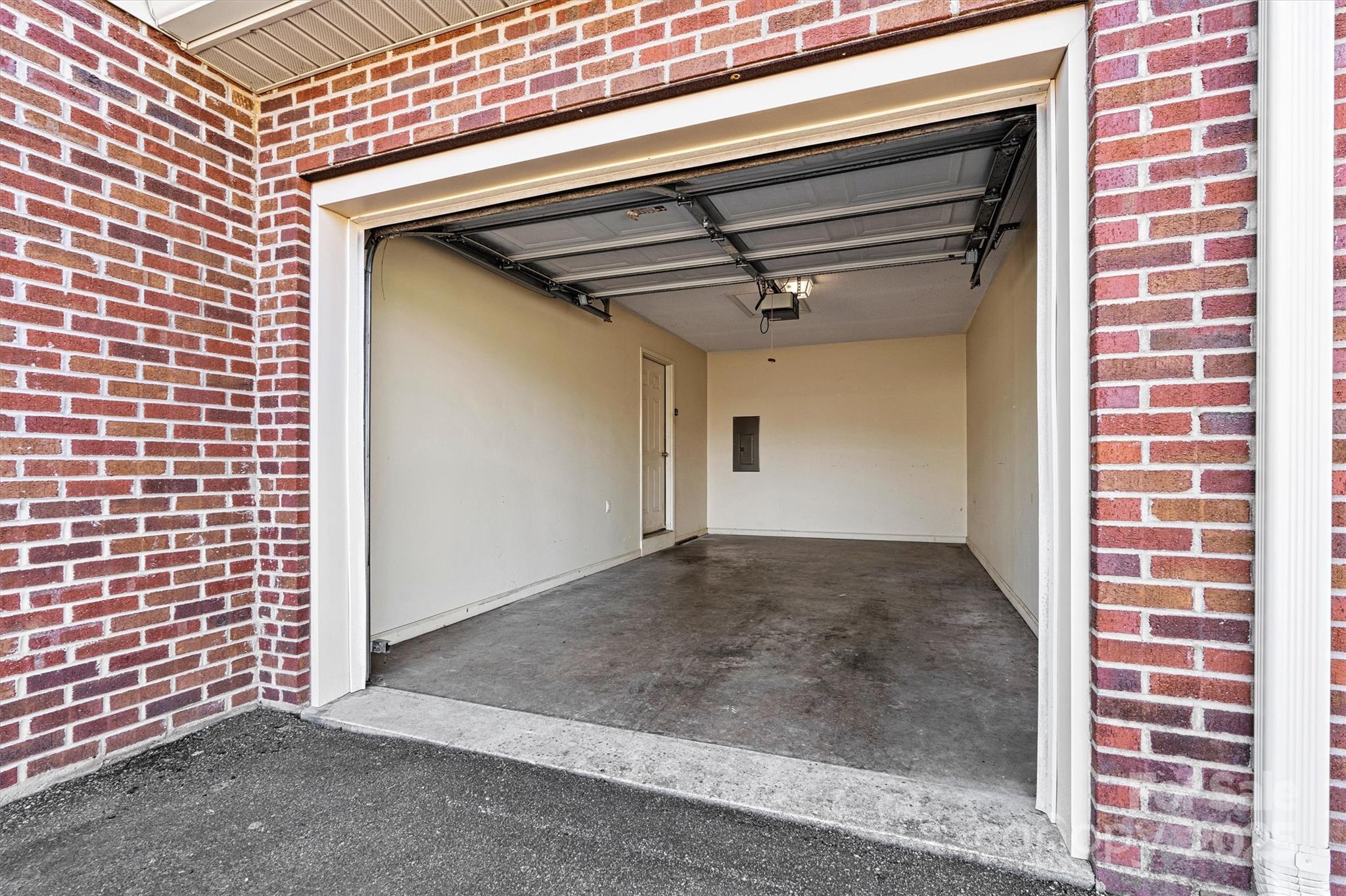 SUMMERFIELD - Residential