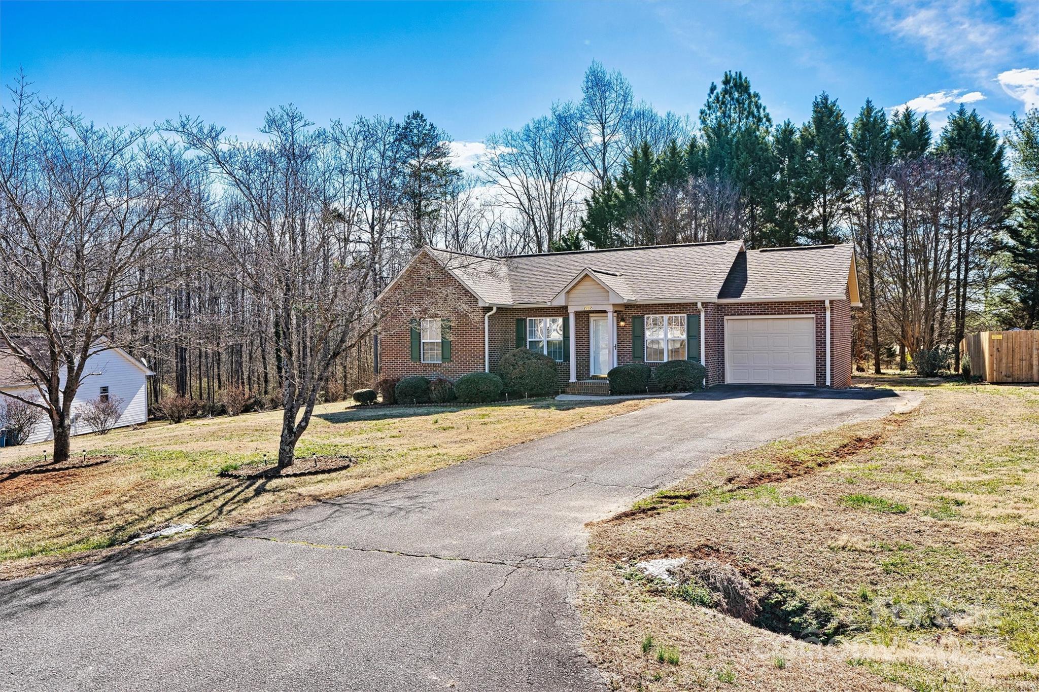 SUMMERFIELD - Residential