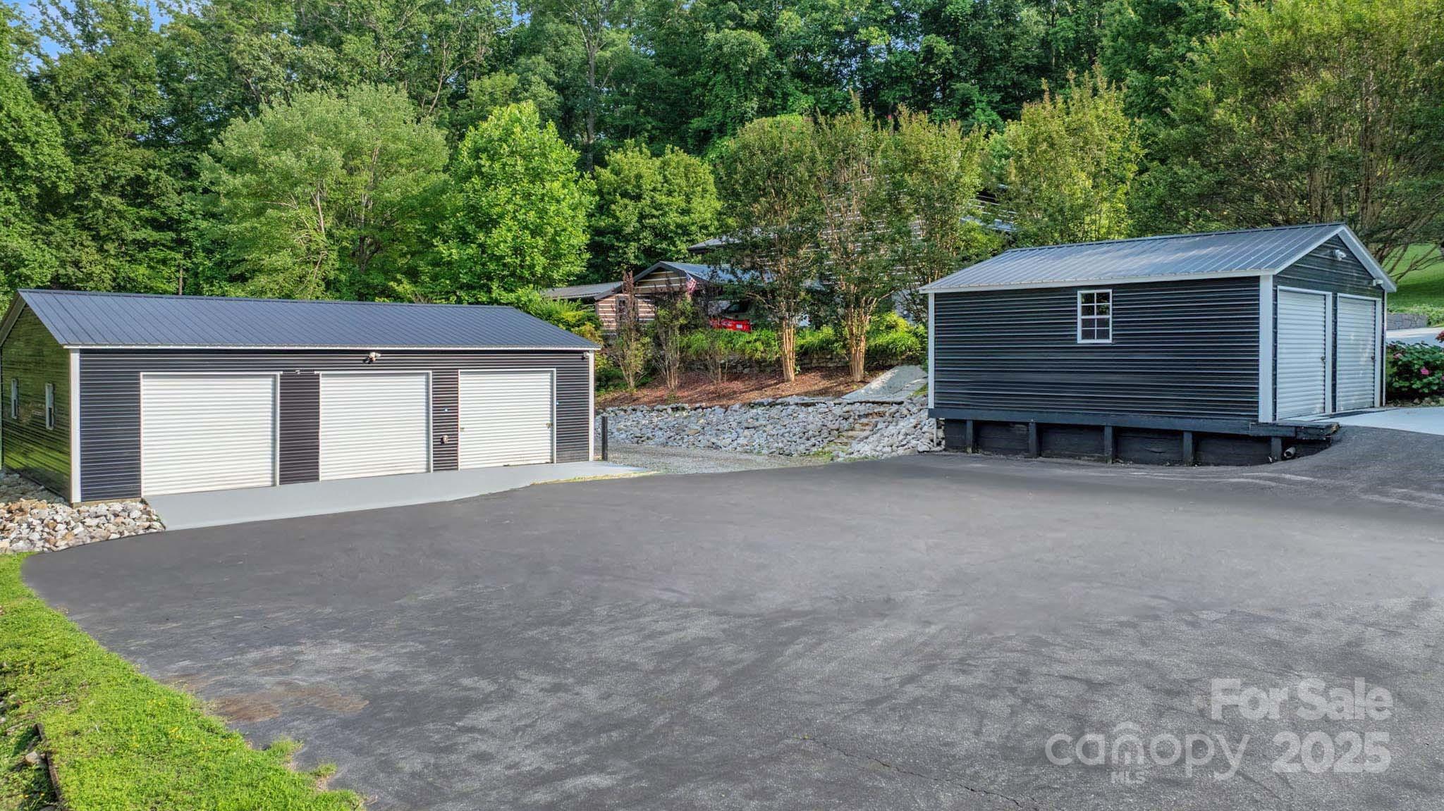 61 Honeycutt Lane