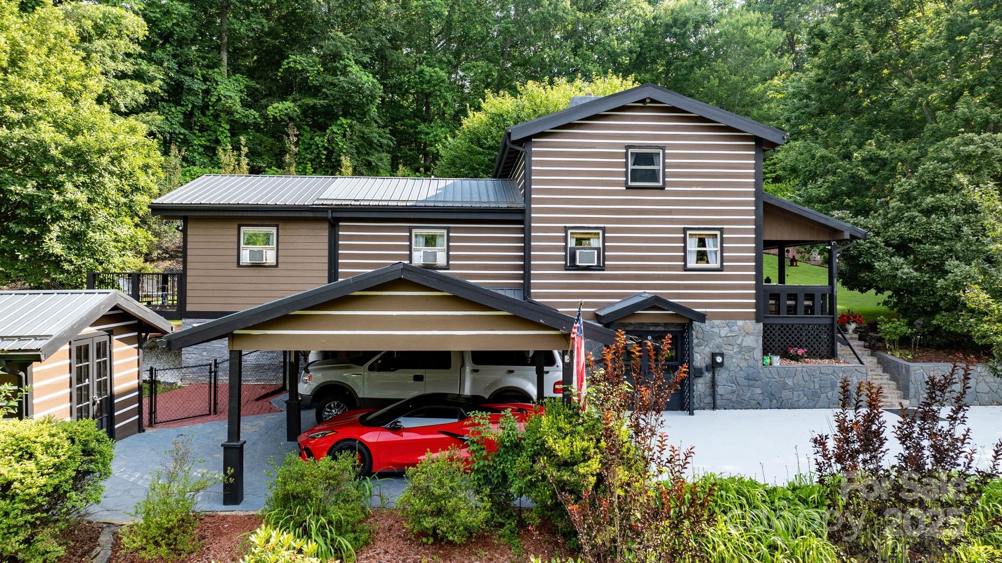 61 Honeycutt Lane