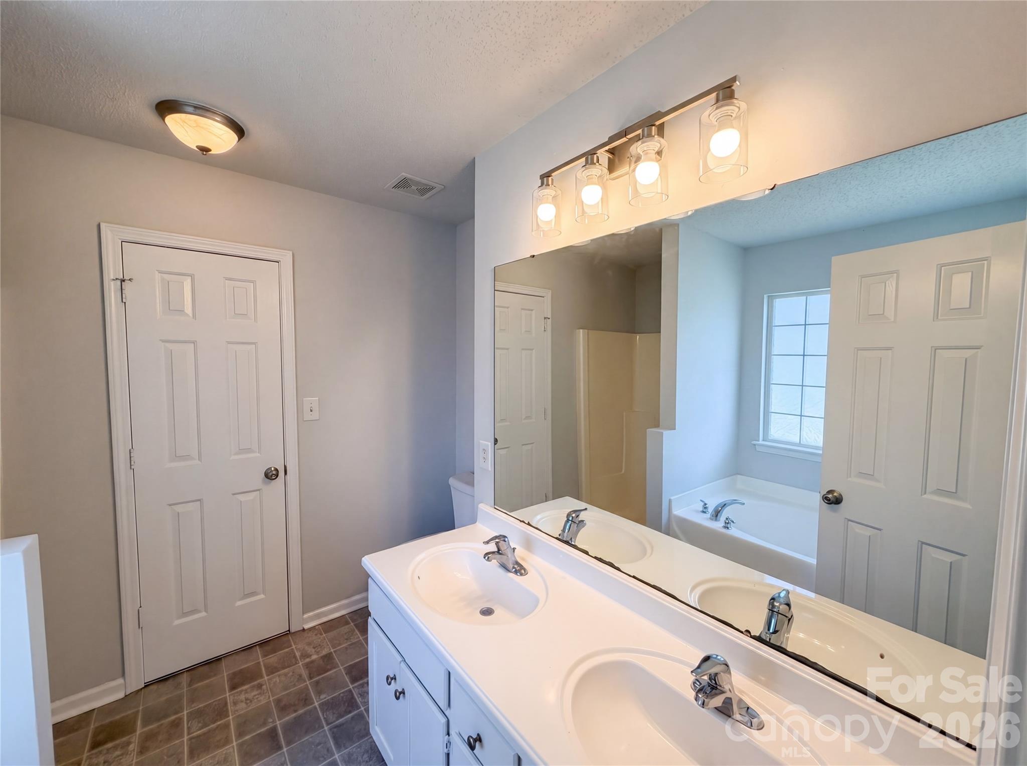 Meadowcreek - Residential