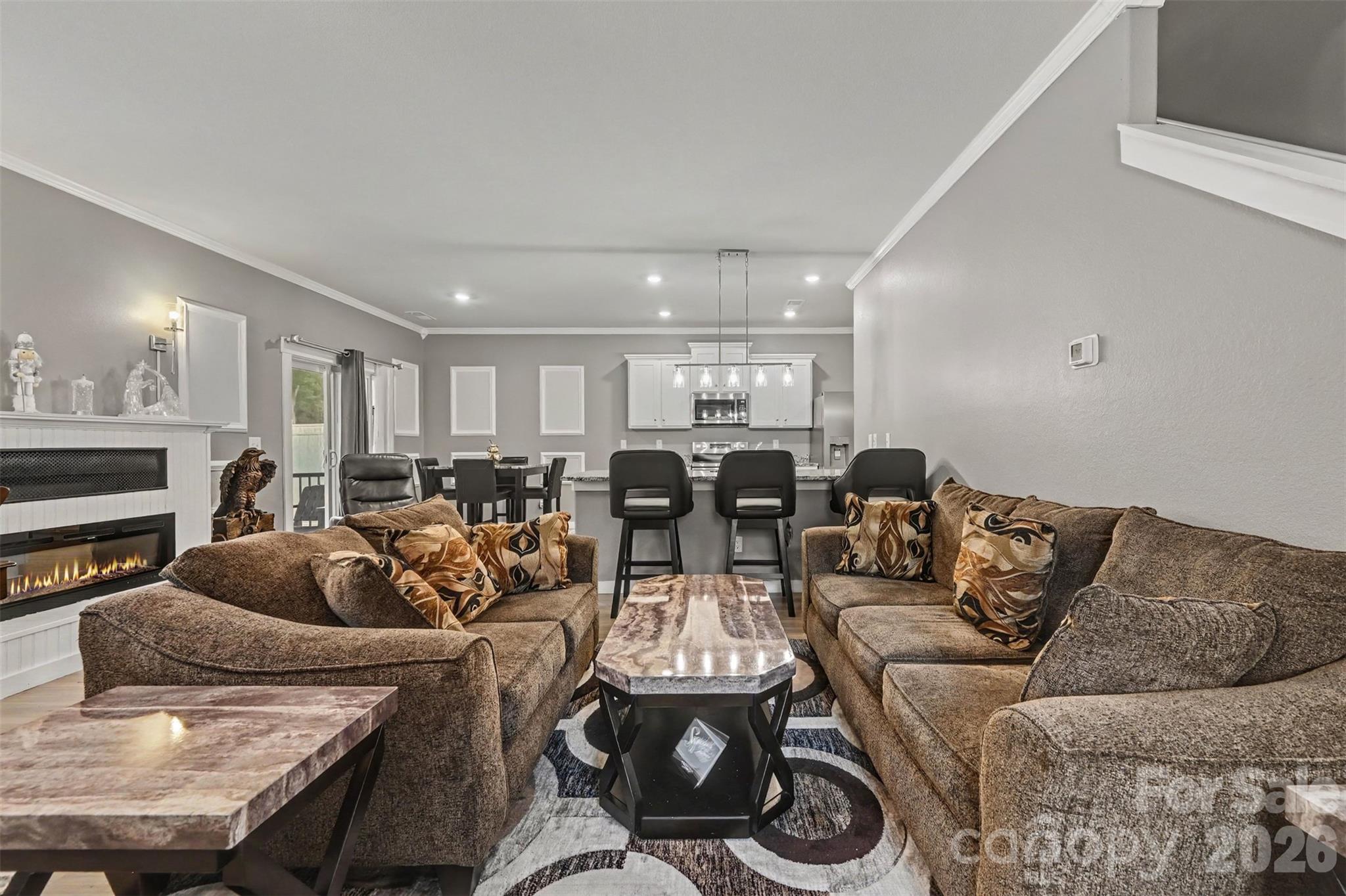 1582 Doran Terrace