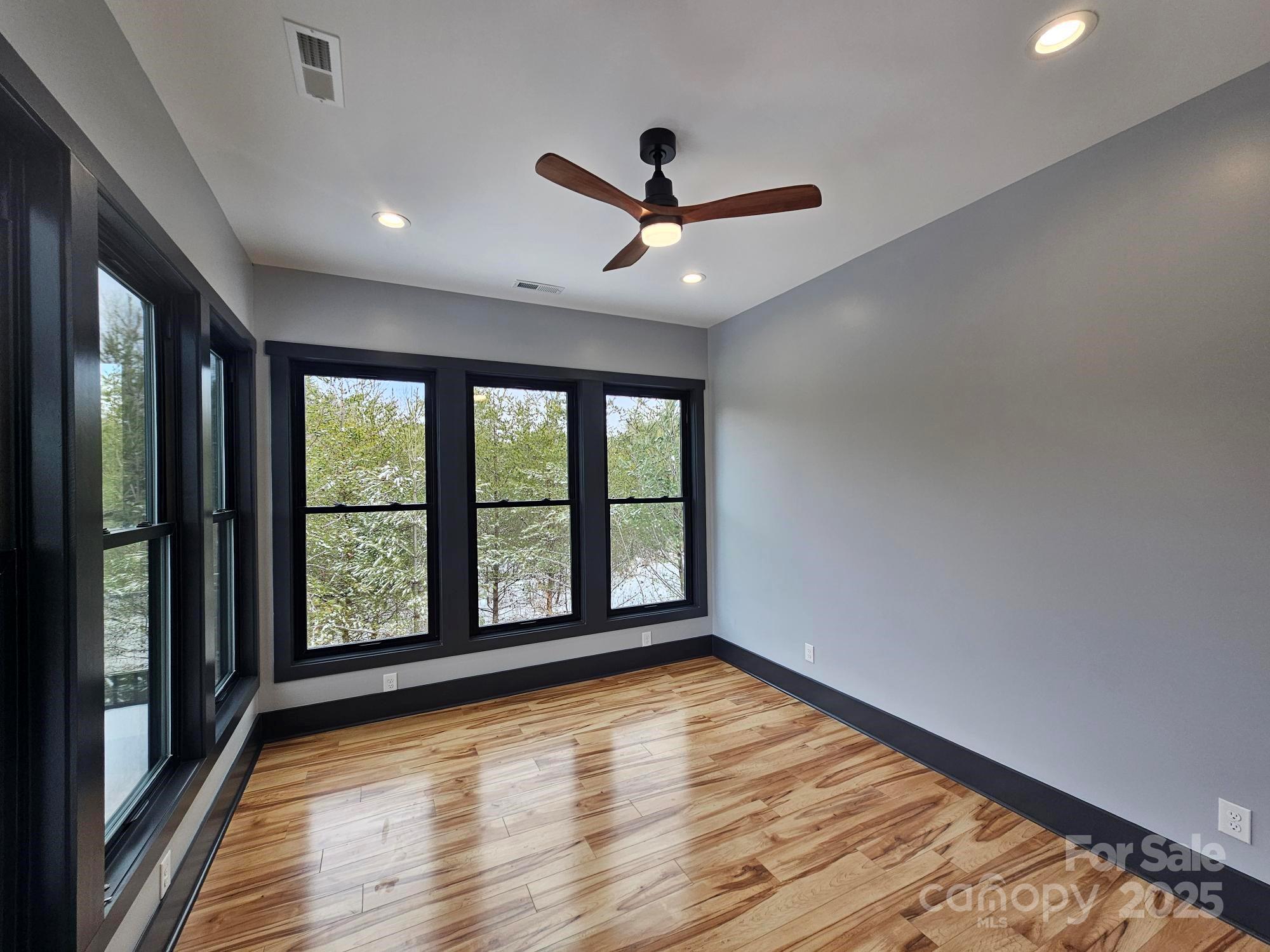 Old Oaks Estates - Residential