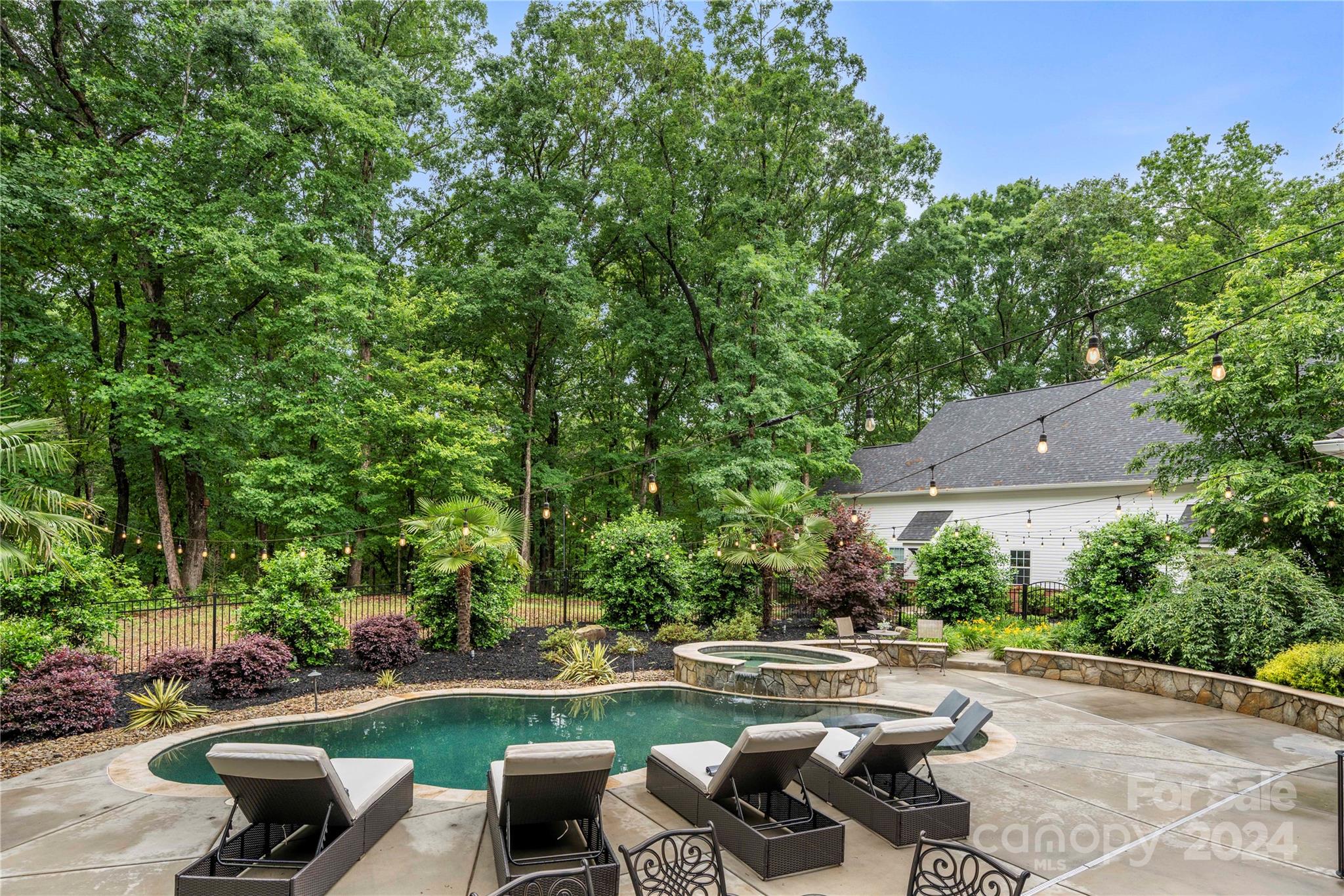 West Pointe - Residential