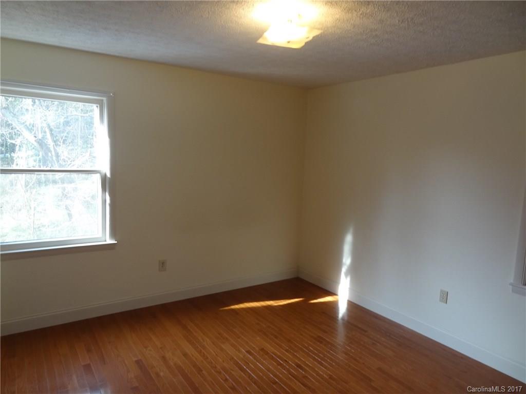 Haw Creek - Residential