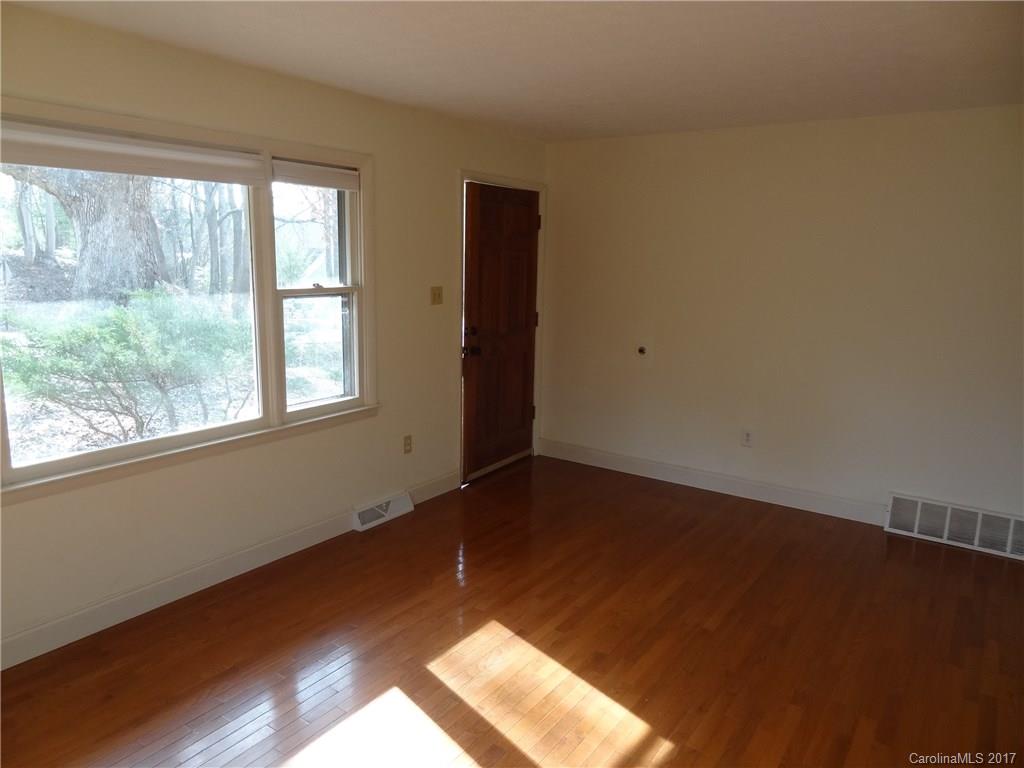 Haw Creek - Residential