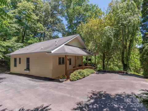 A home in Waynesville