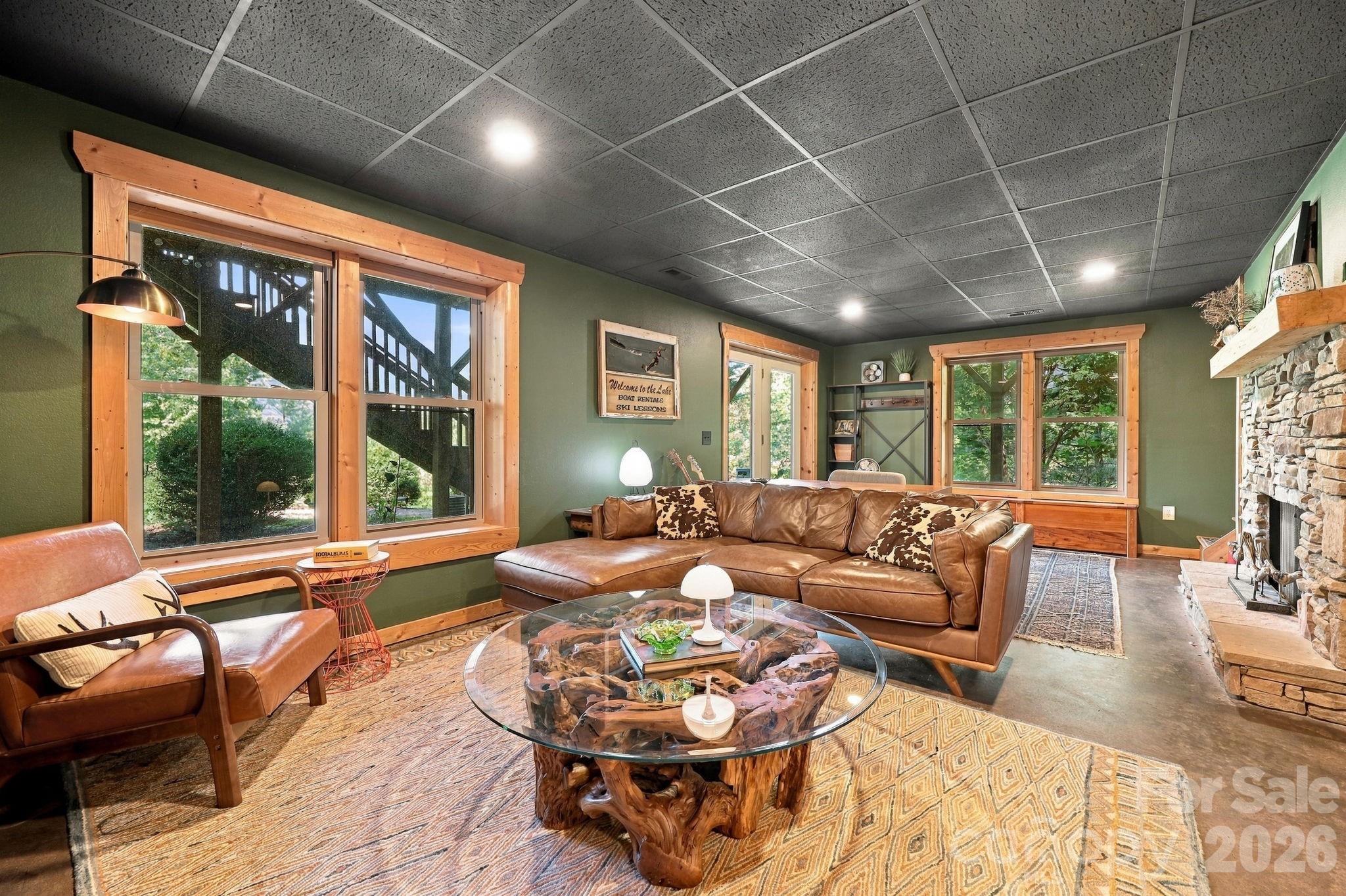 132 Falls View Trail