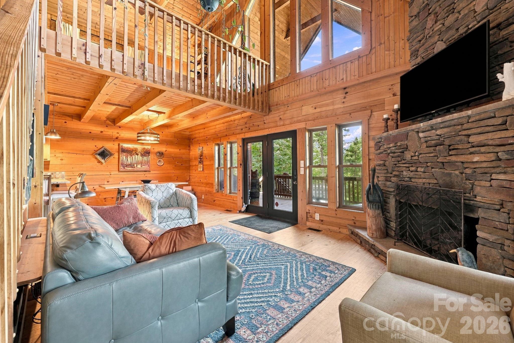 132 Falls View Trail