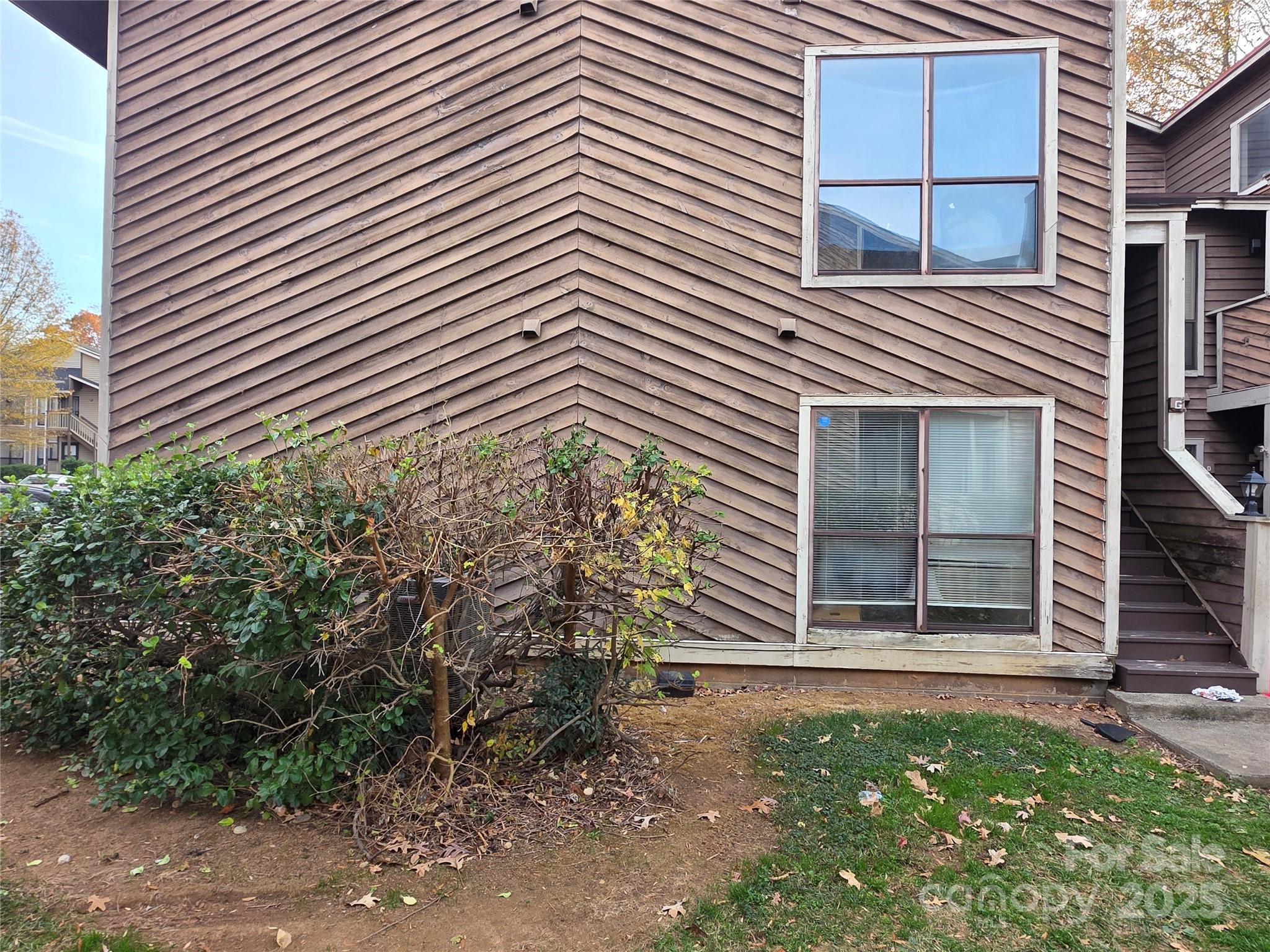 Sharon Chase - Residential