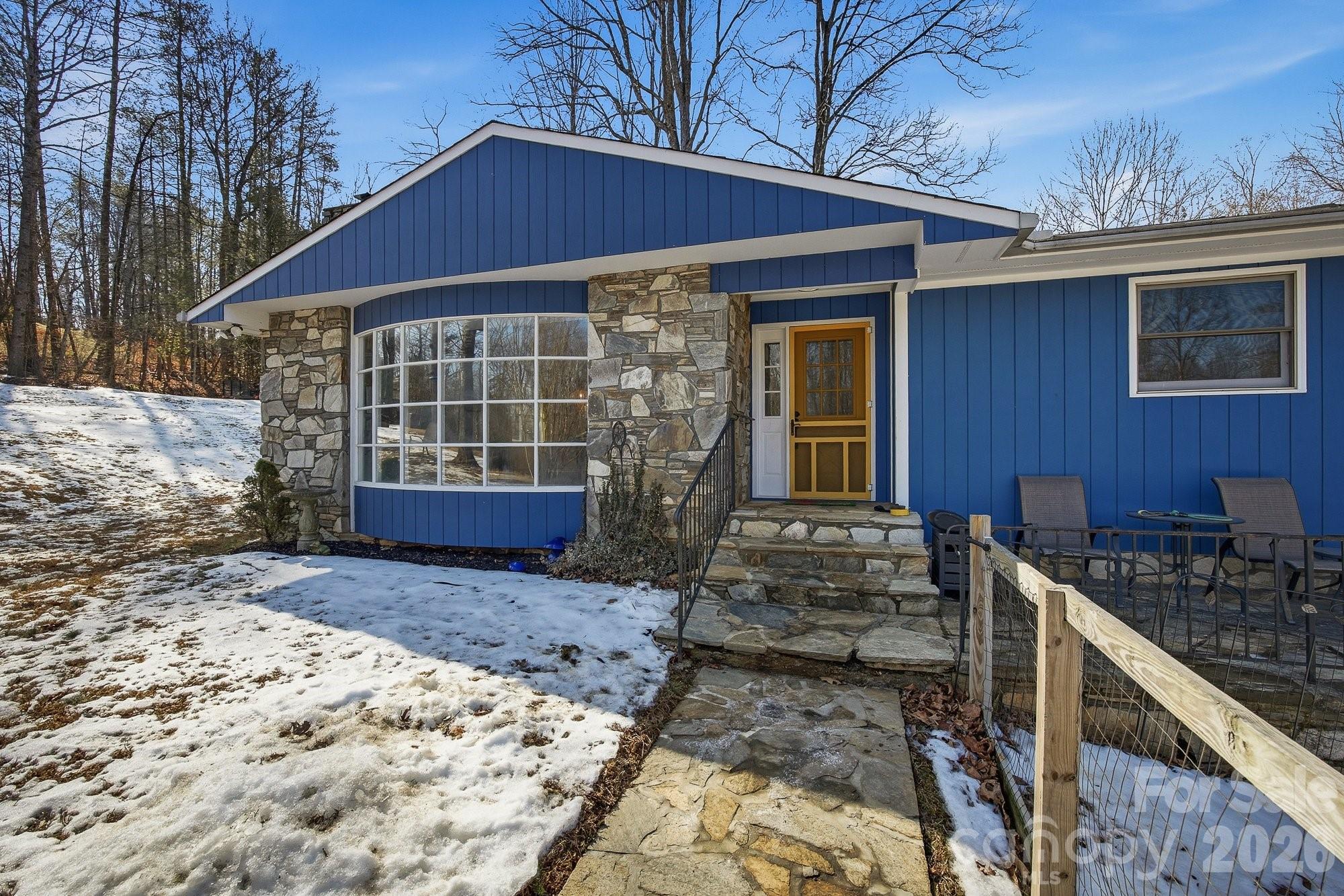 101 Honeysuckle Lane