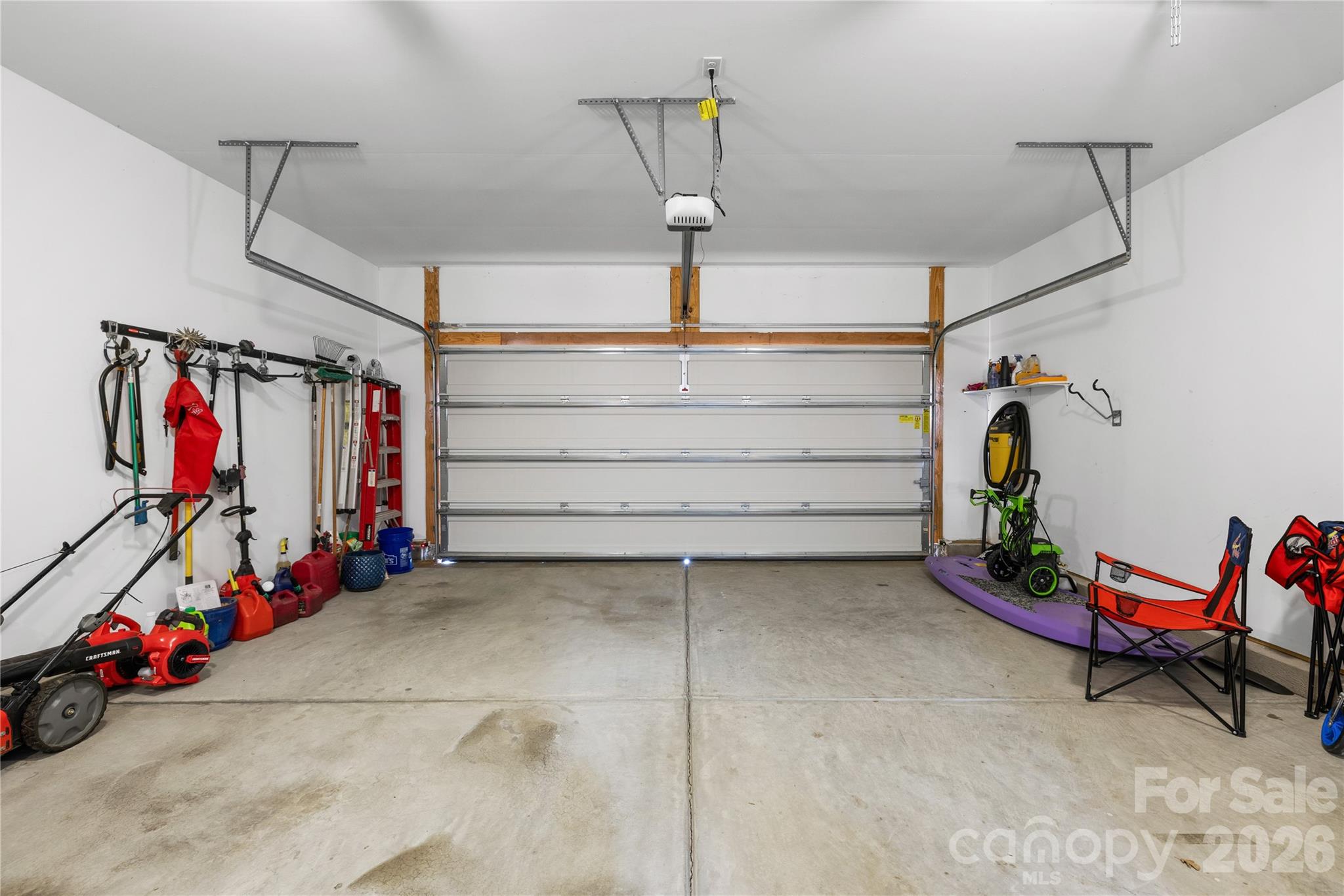 Kings Grove Manor - Residential