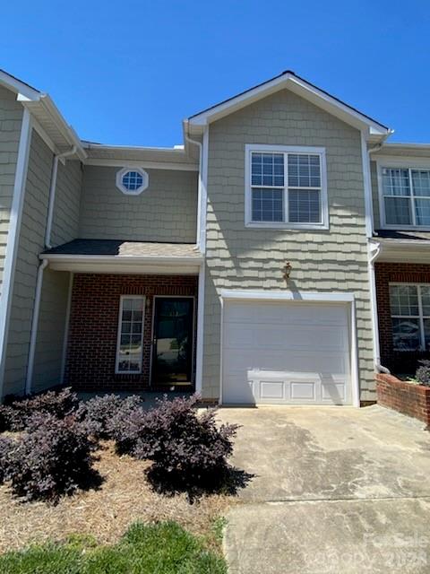 112 Sunridge Drive