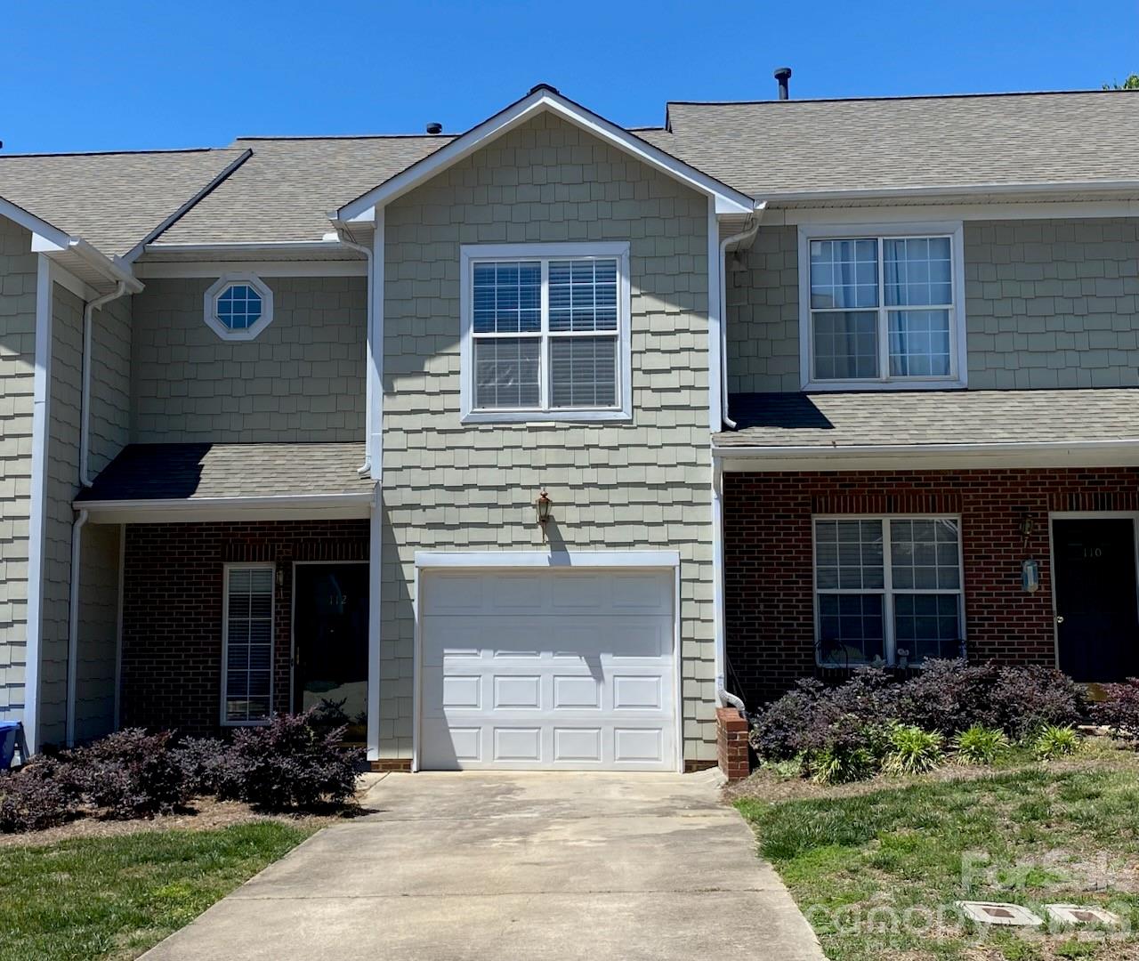 Sunridge Place - Residential