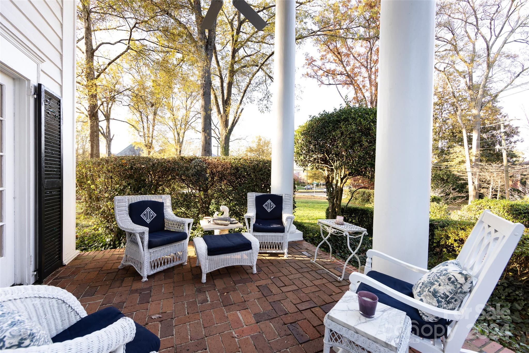 Myers Park - Residential