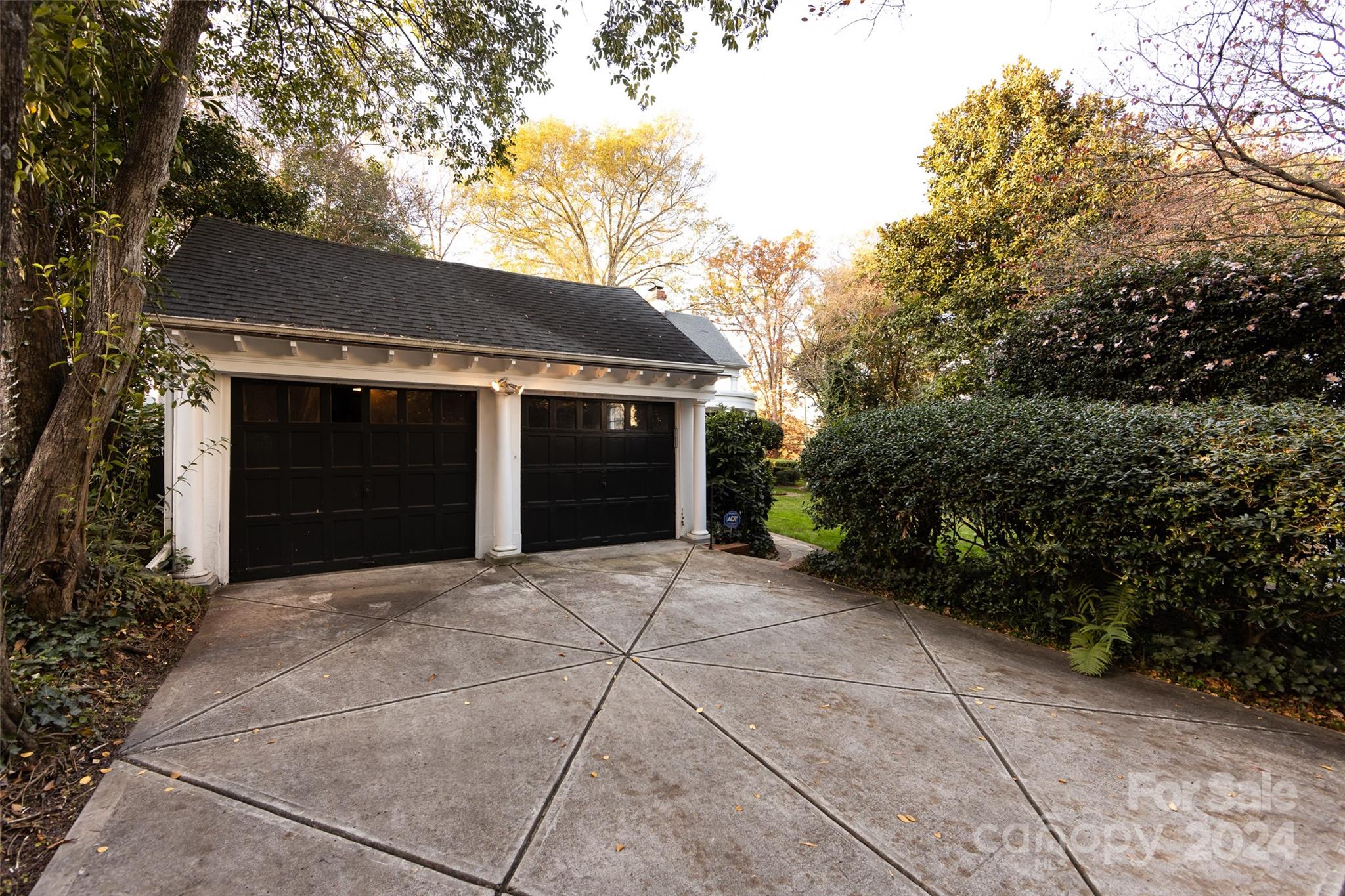 Myers Park - Residential