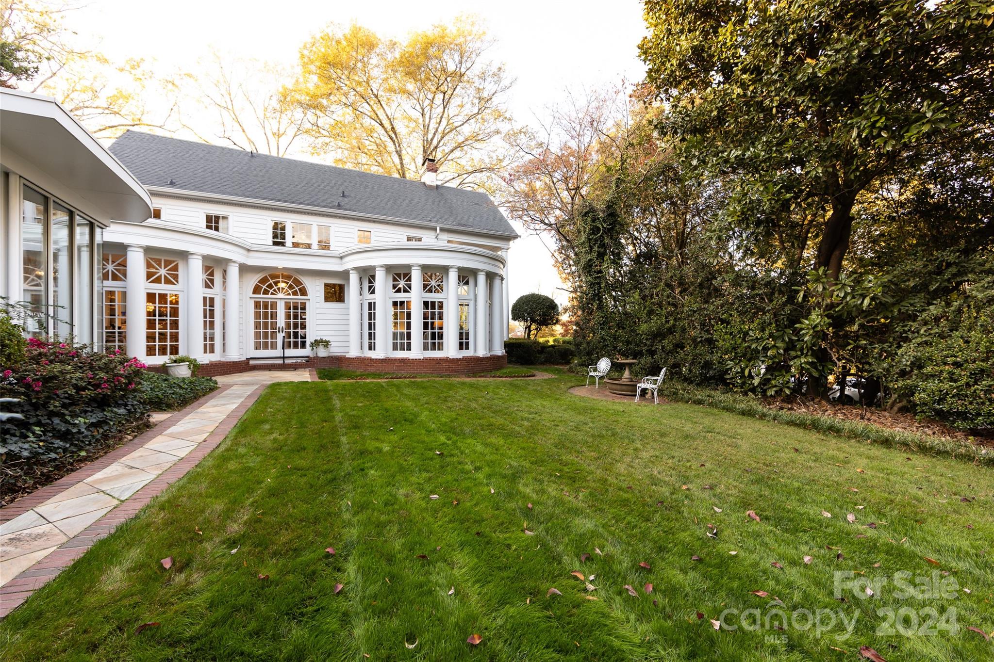 Myers Park - Residential