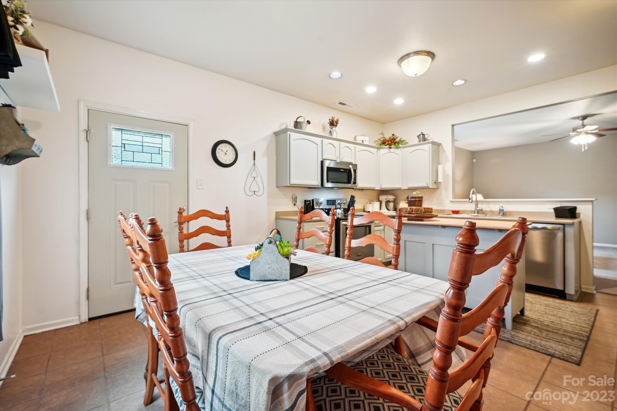 Lincoln Meadows - Residential