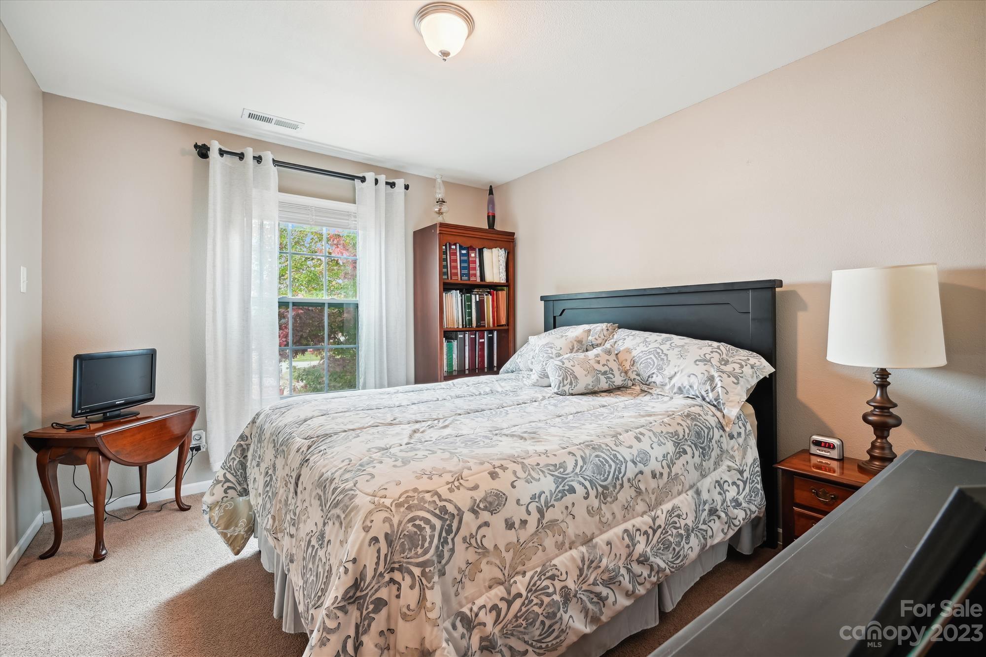 Lincoln Meadows - Residential