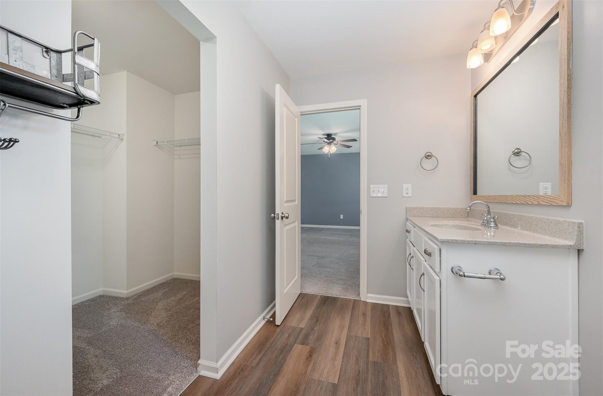 Fox Creek - Residential