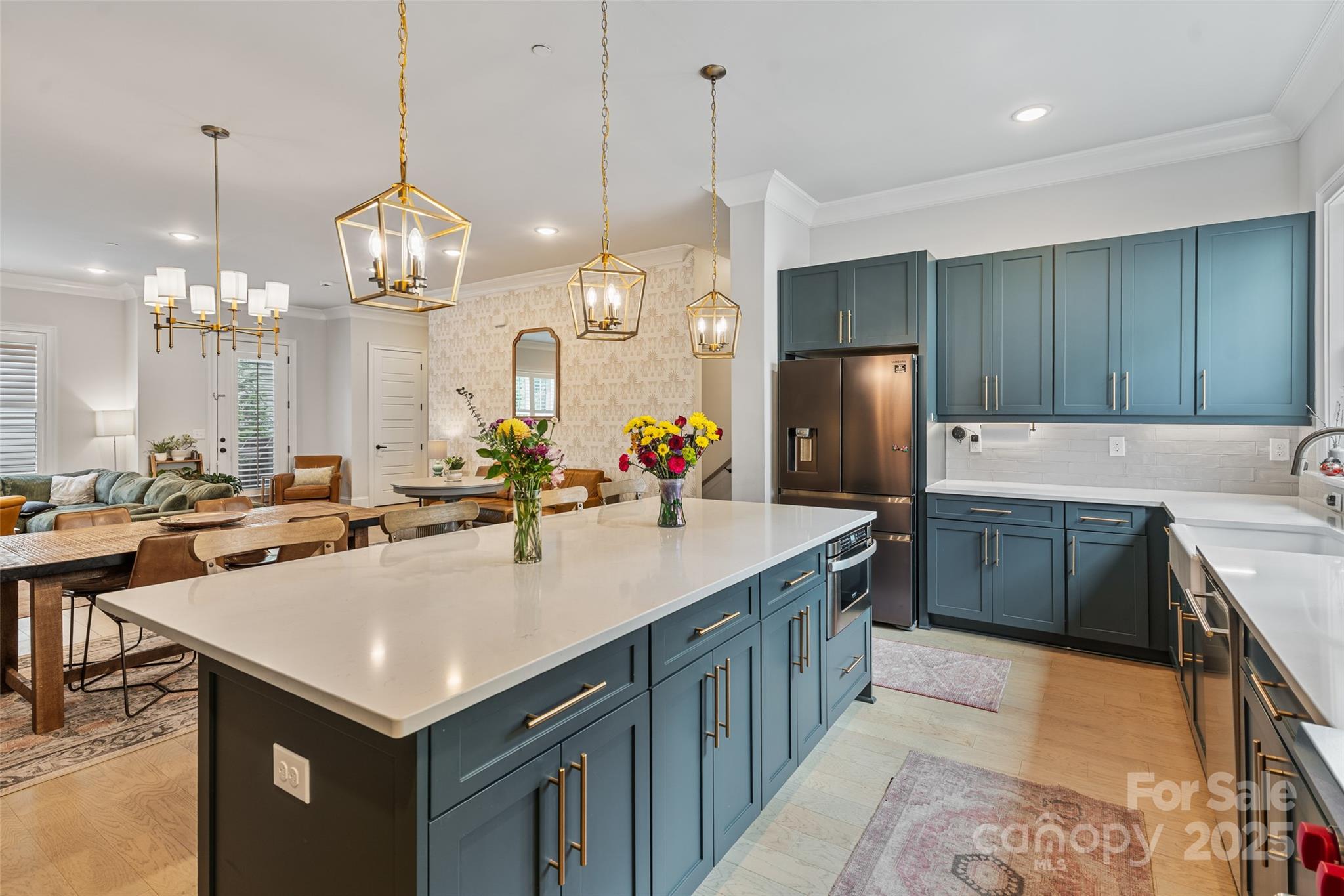 1111 Parkside Greenway Drive