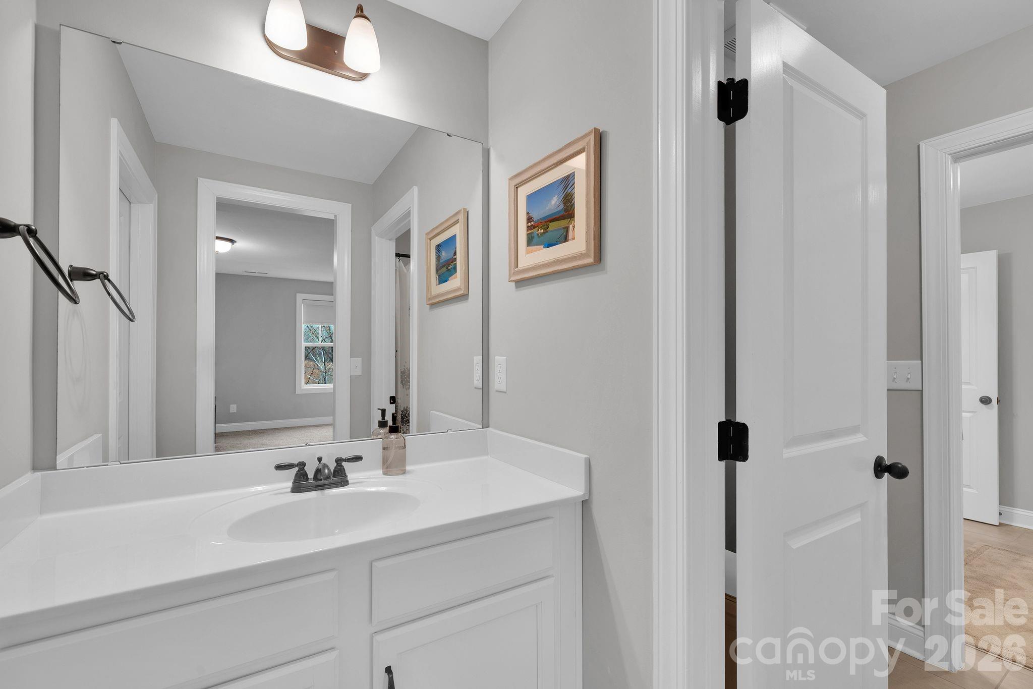 The Retreat At Sunset Ridge - Residential