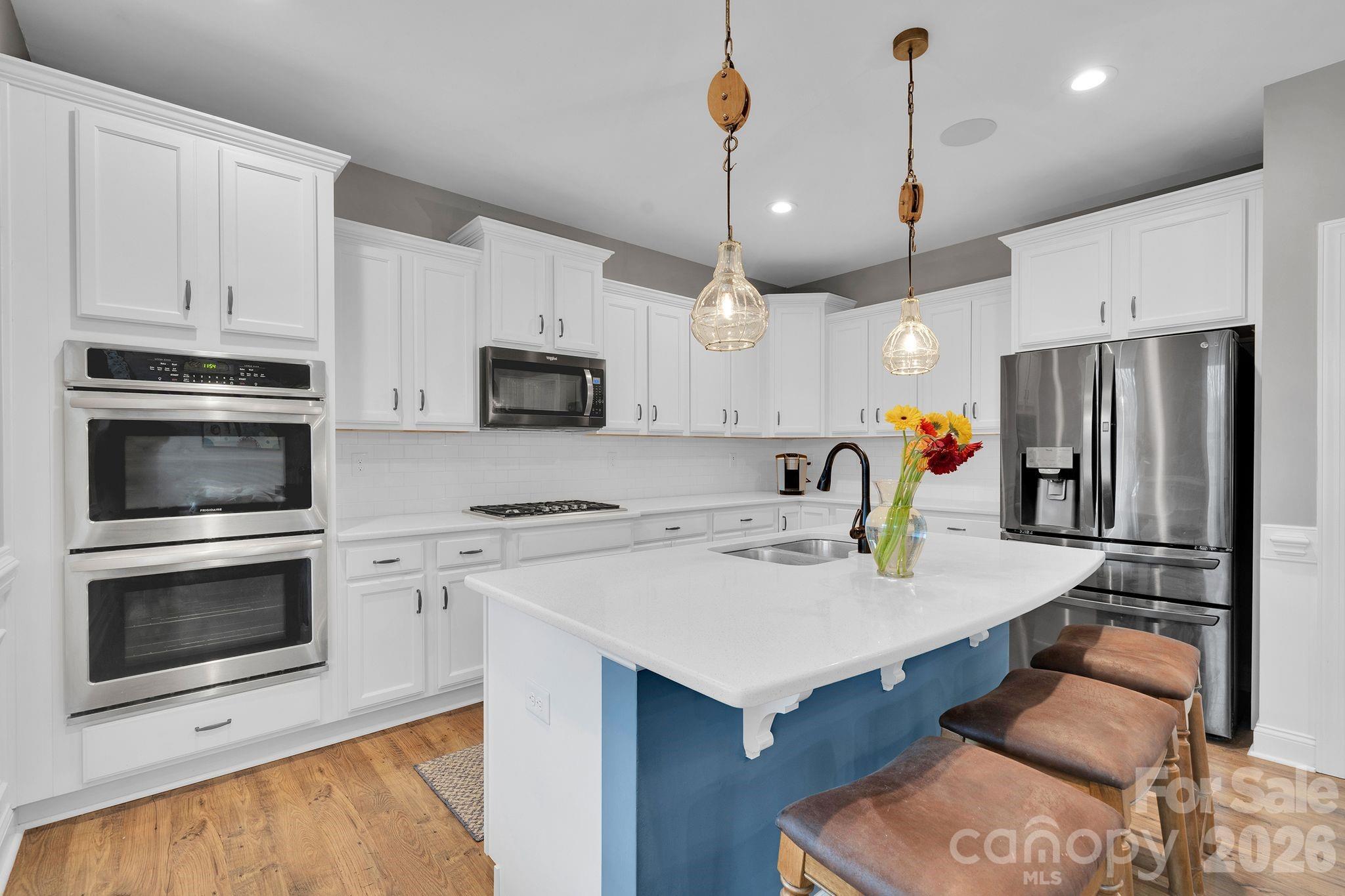 The Retreat At Sunset Ridge - Residential