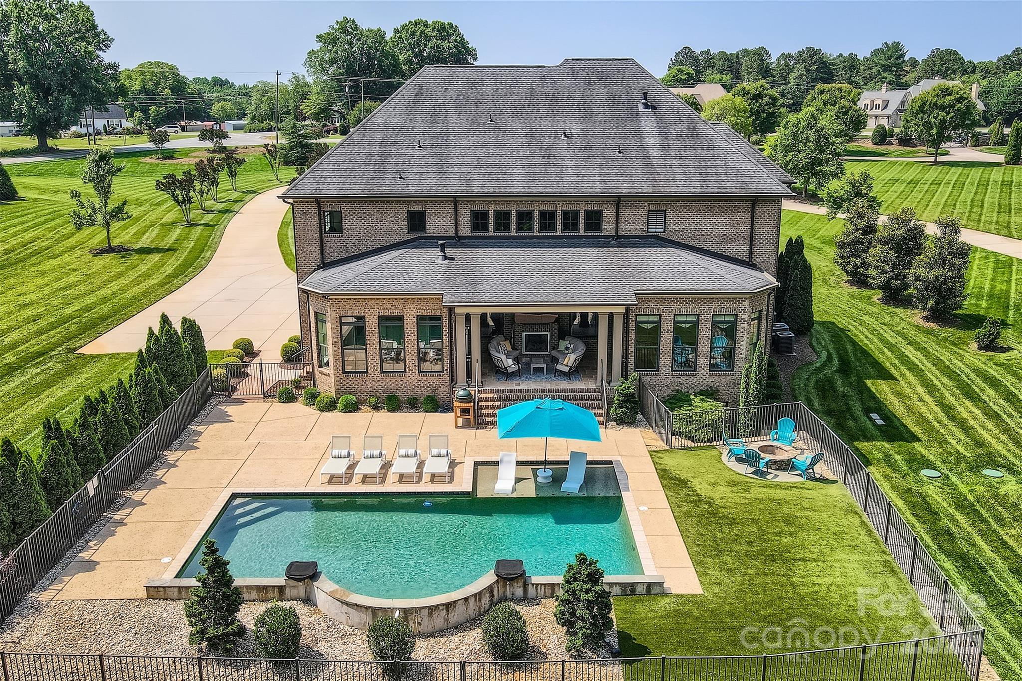 The Reserve at Stoneridge - Residential