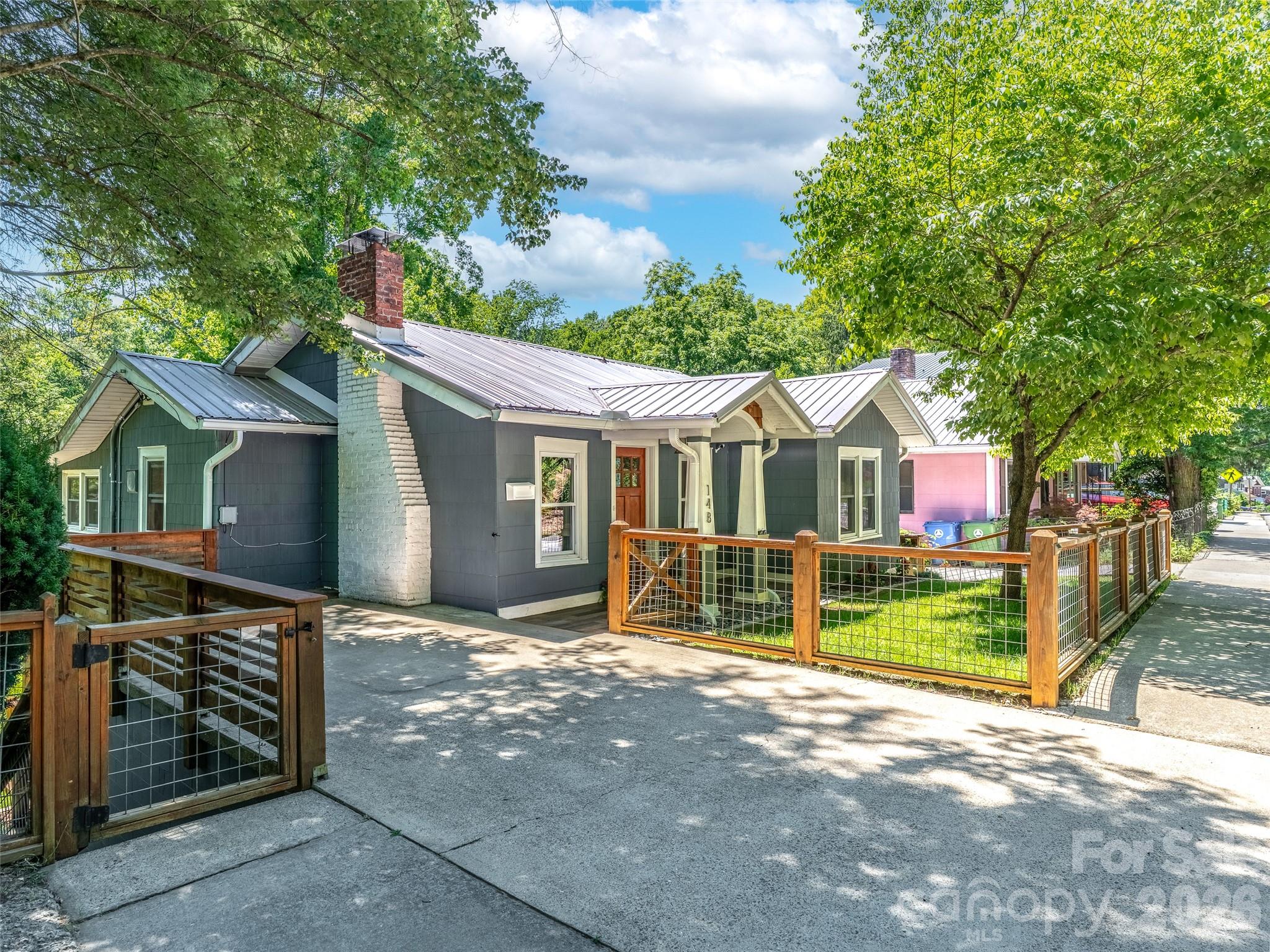 148 Sand Hill Road