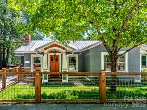 Photo of 148 Sand Hill Road, Asheville, NC 28806 (MLS # 4396689)