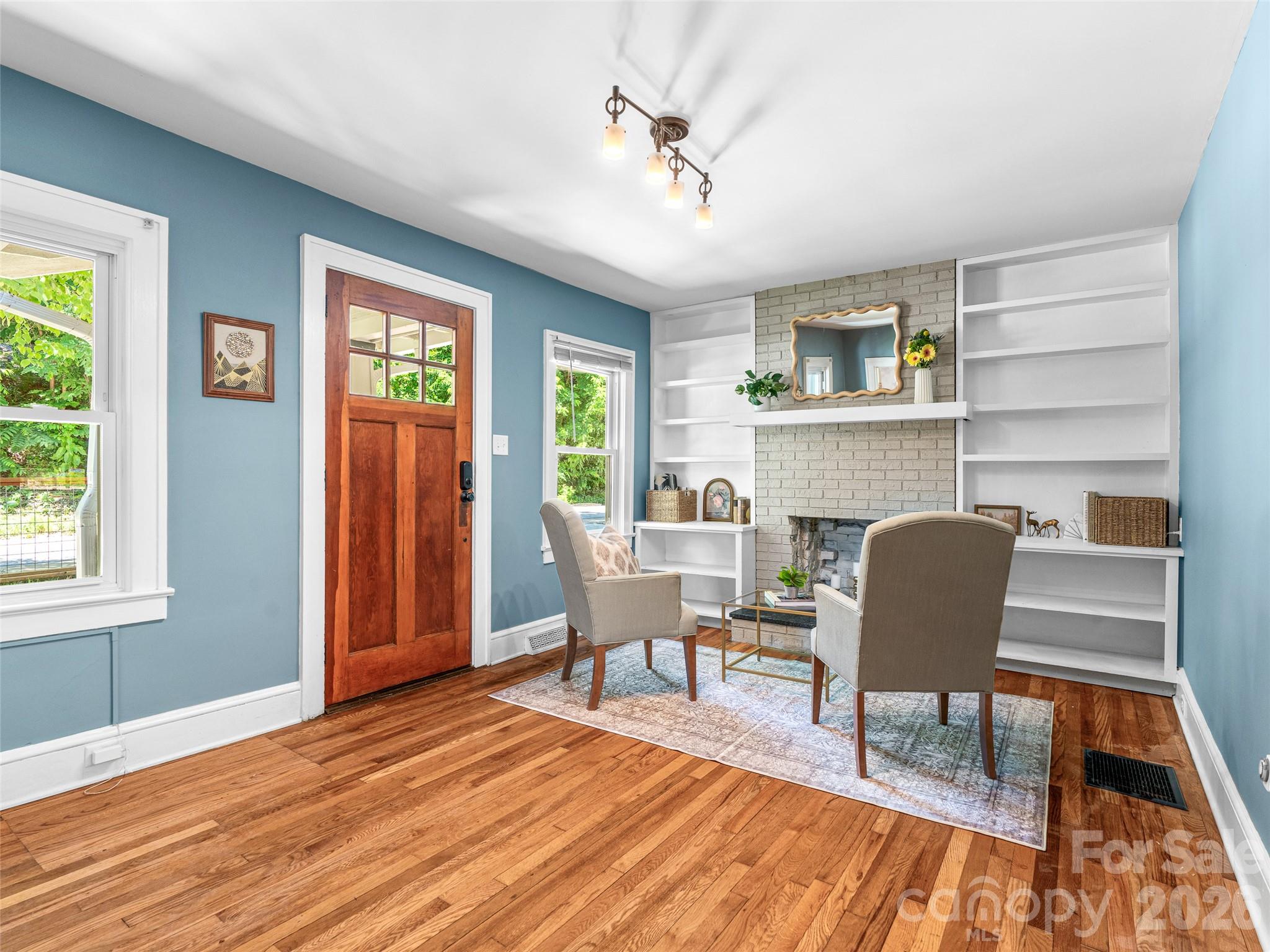 148 Sand Hill Road