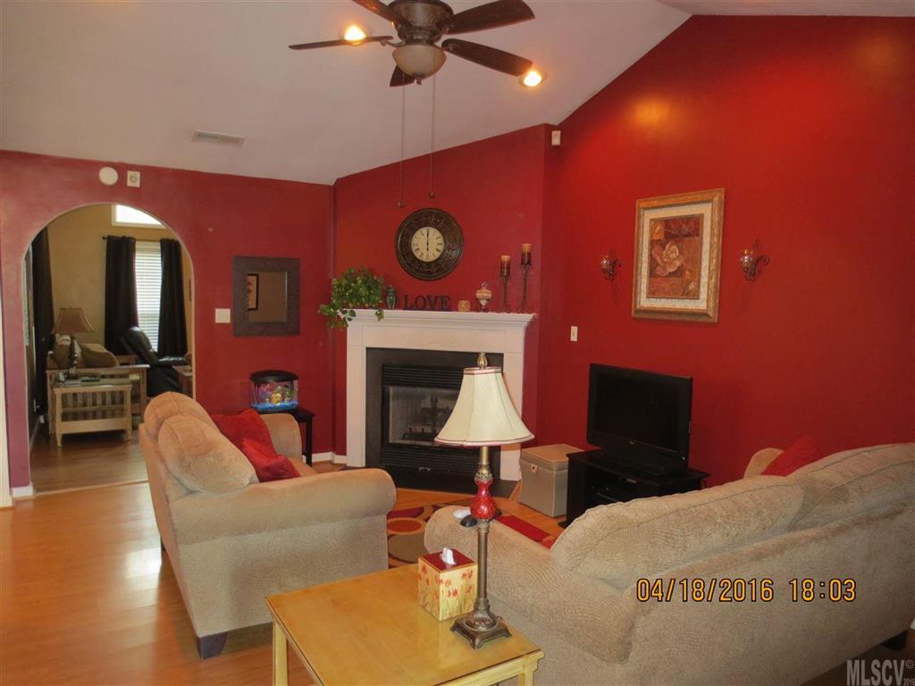 Pipers Ridge - Residential