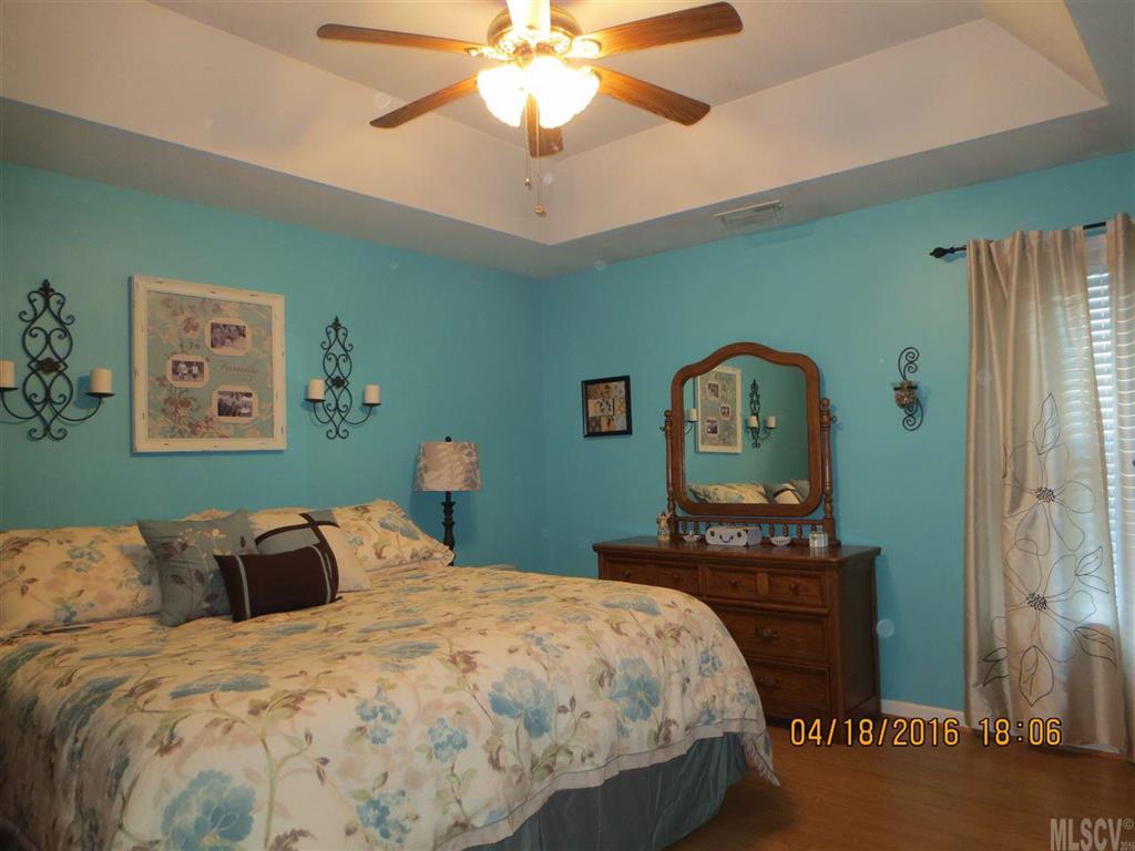 Pipers Ridge - Residential