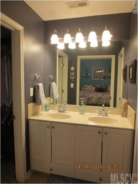 Pipers Ridge - Residential