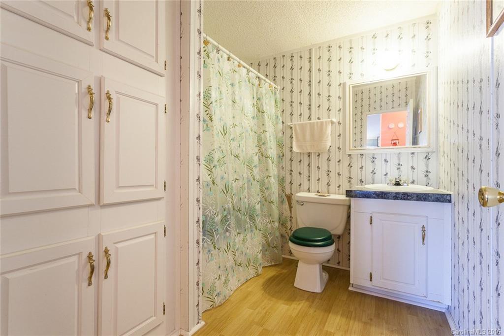 Clover Brook - Residential