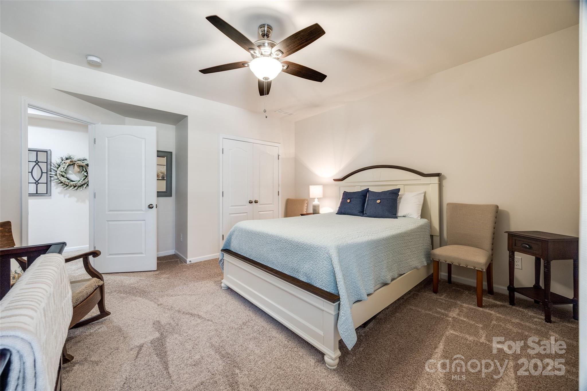 Hawks Creek - Residential