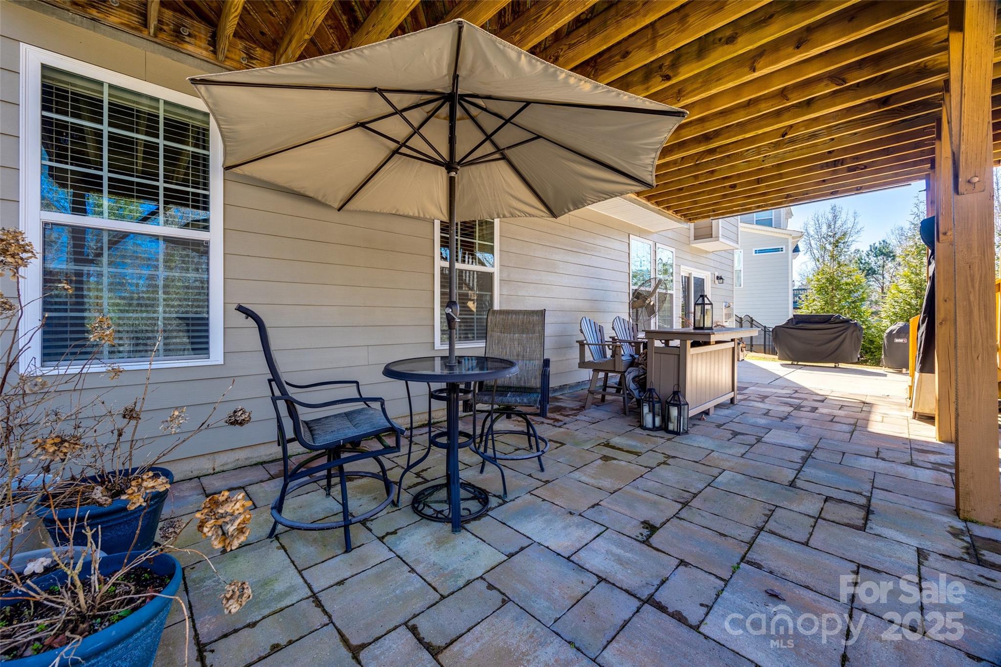 Hawks Creek - Residential