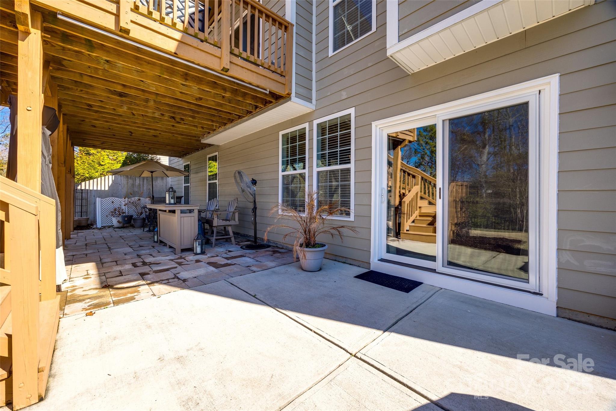 Hawks Creek - Residential