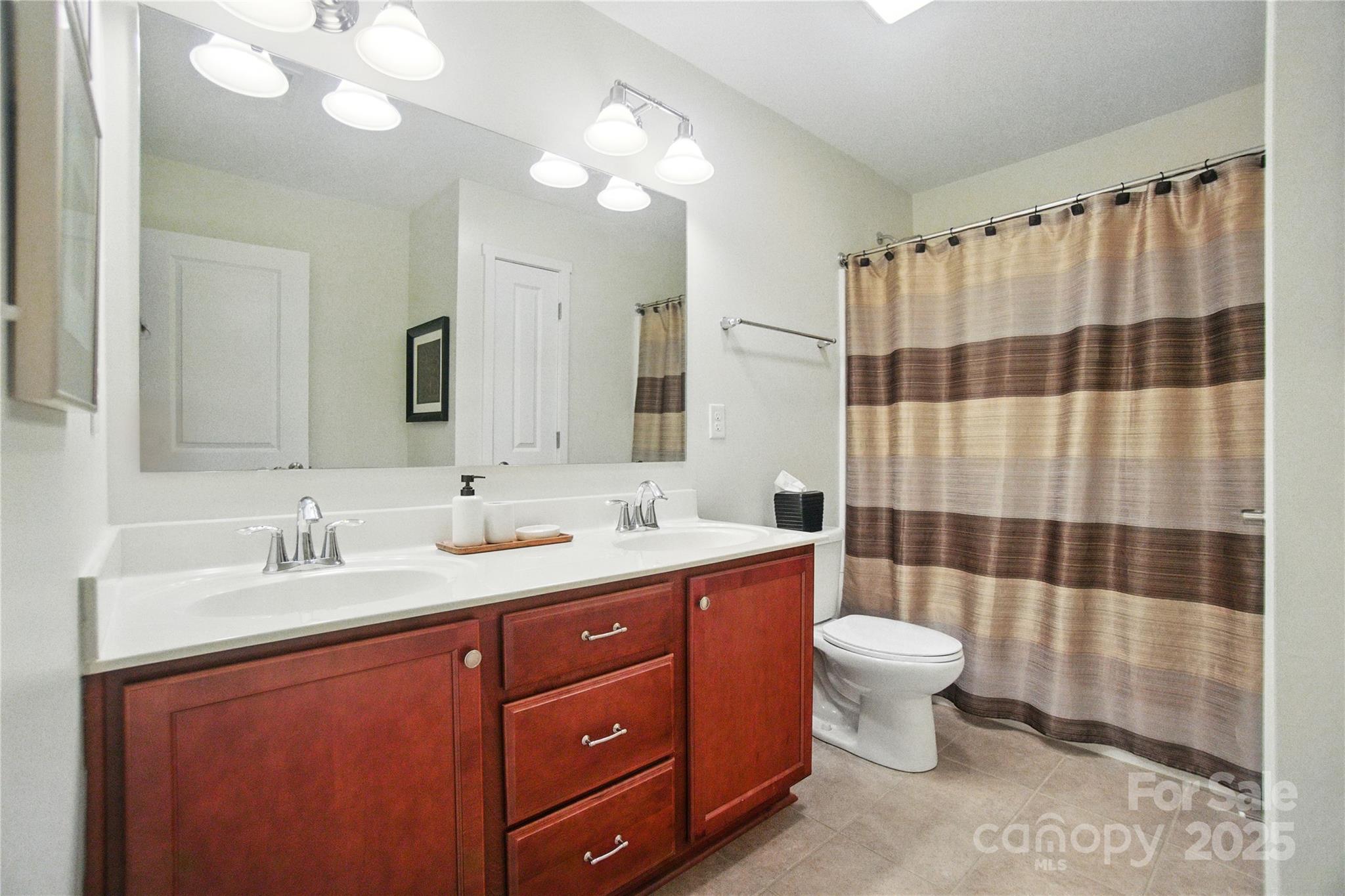 Lake Ridge - Residential