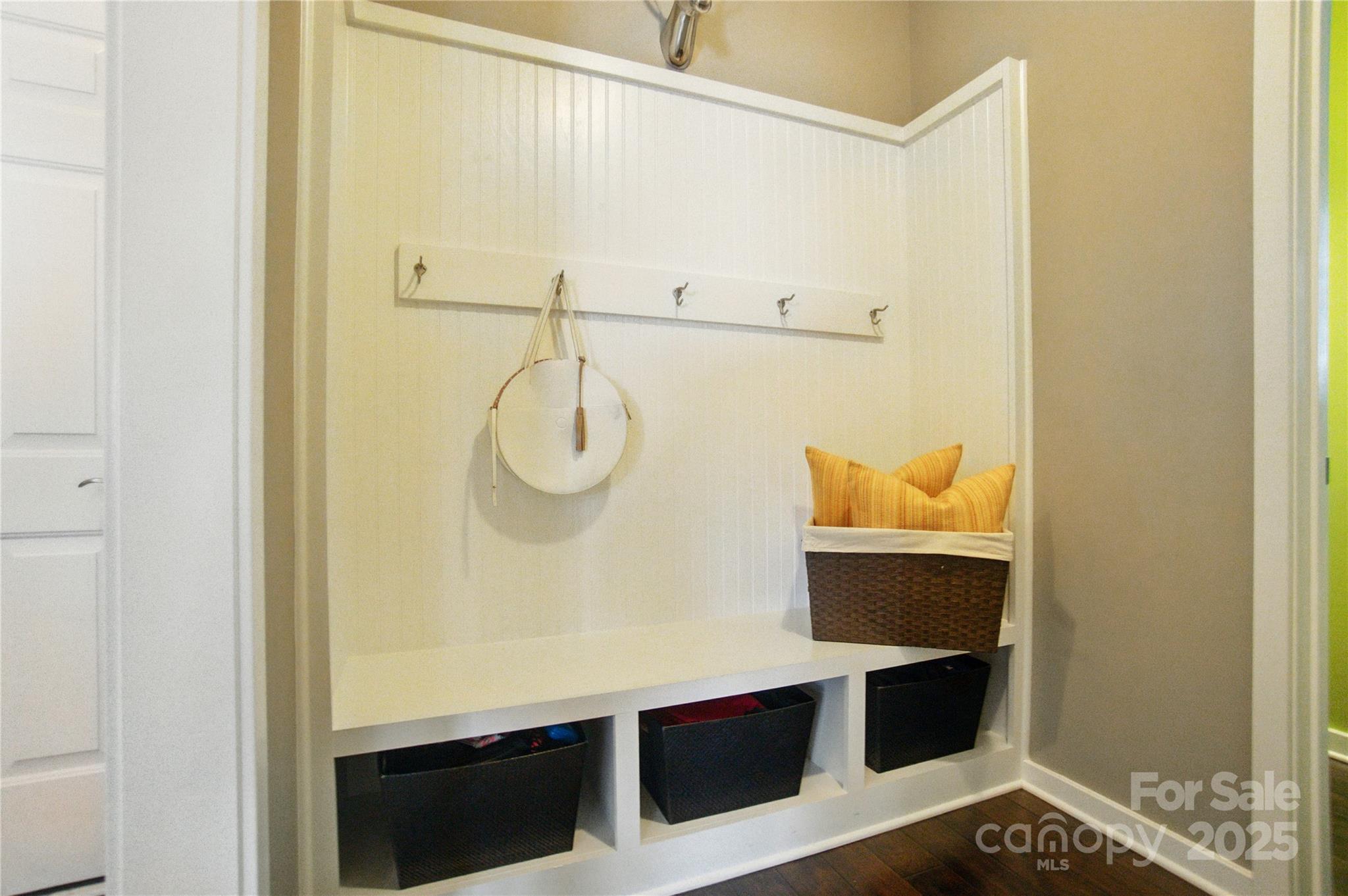 Lake Ridge - Residential