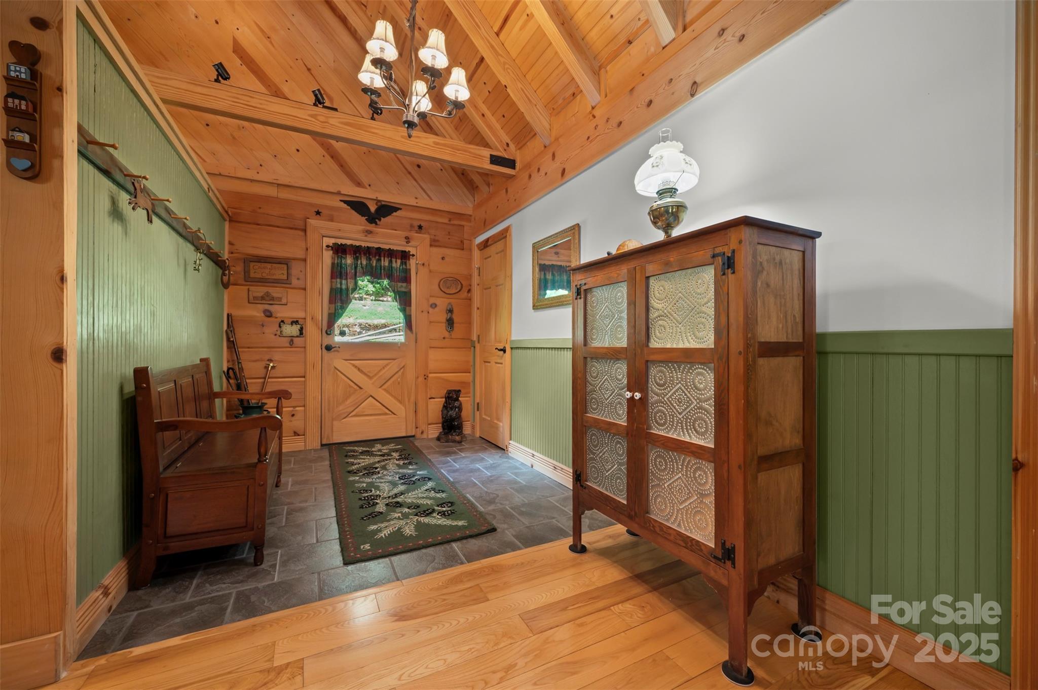 23 Jay Foster Way 22/23