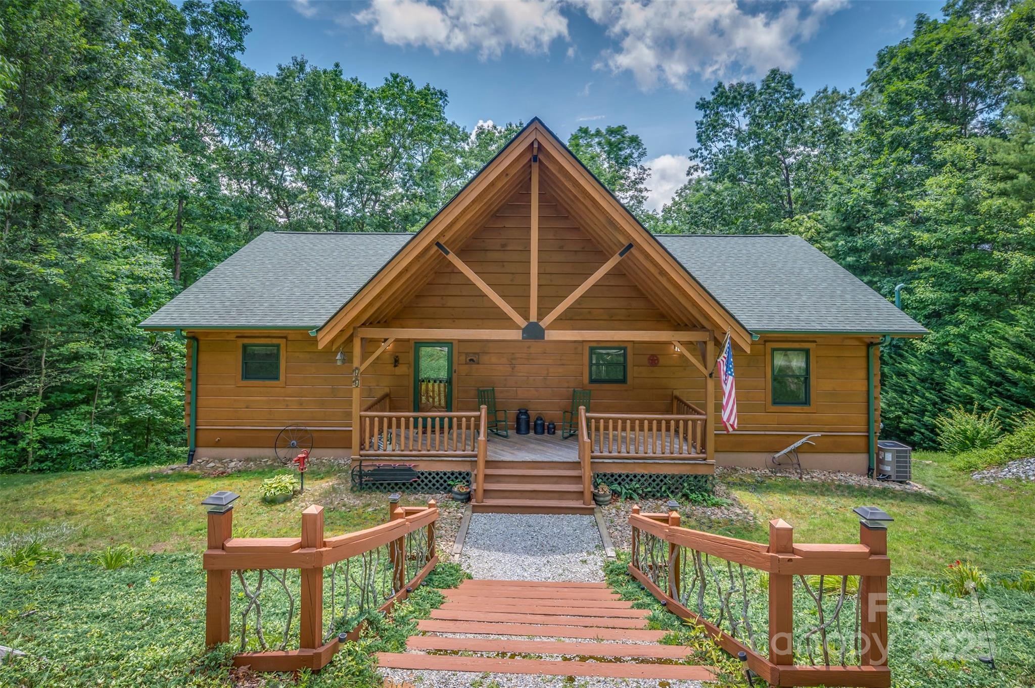 23 Jay Foster Way 22/23