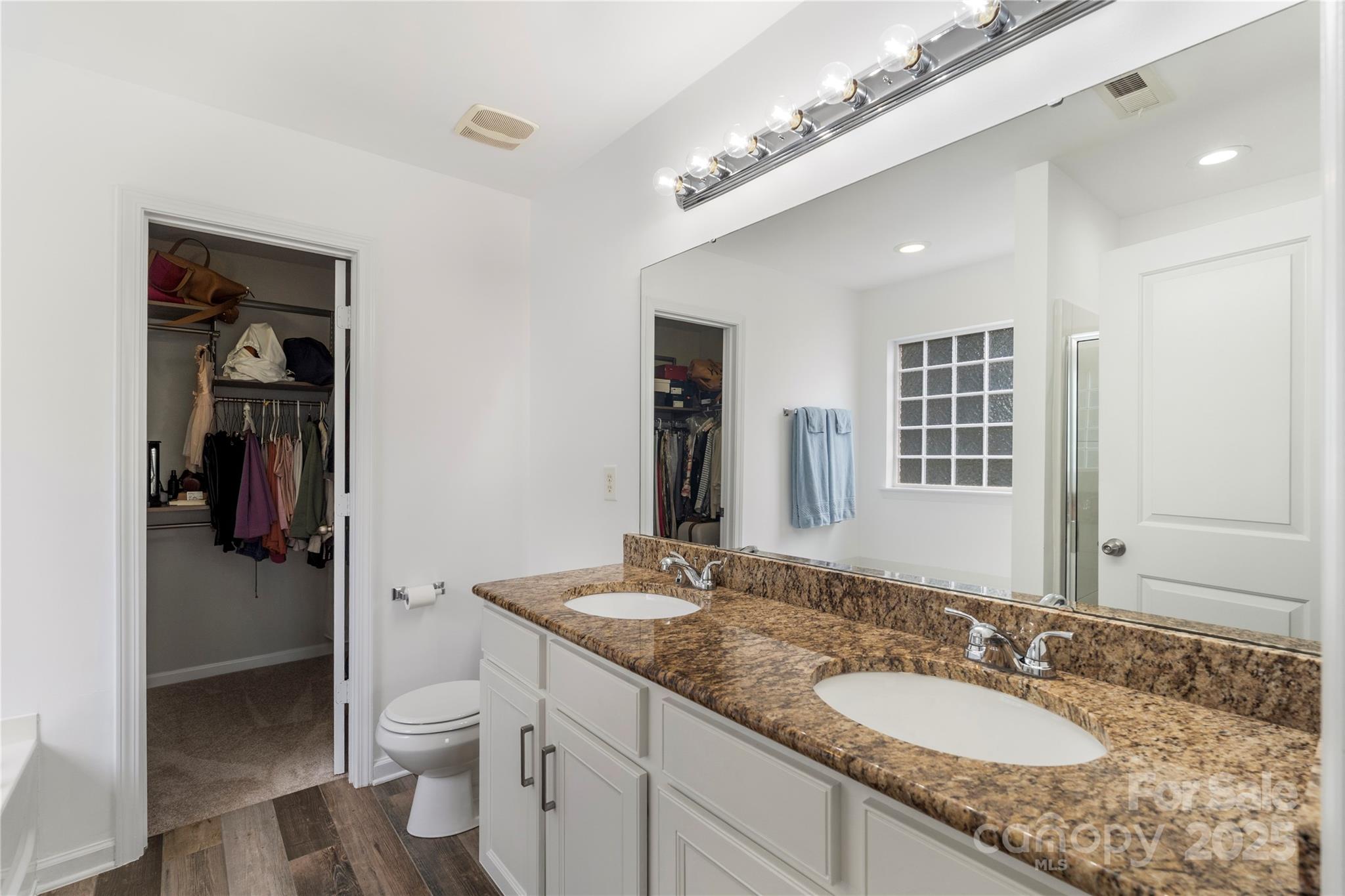 Almond Glen - Residential