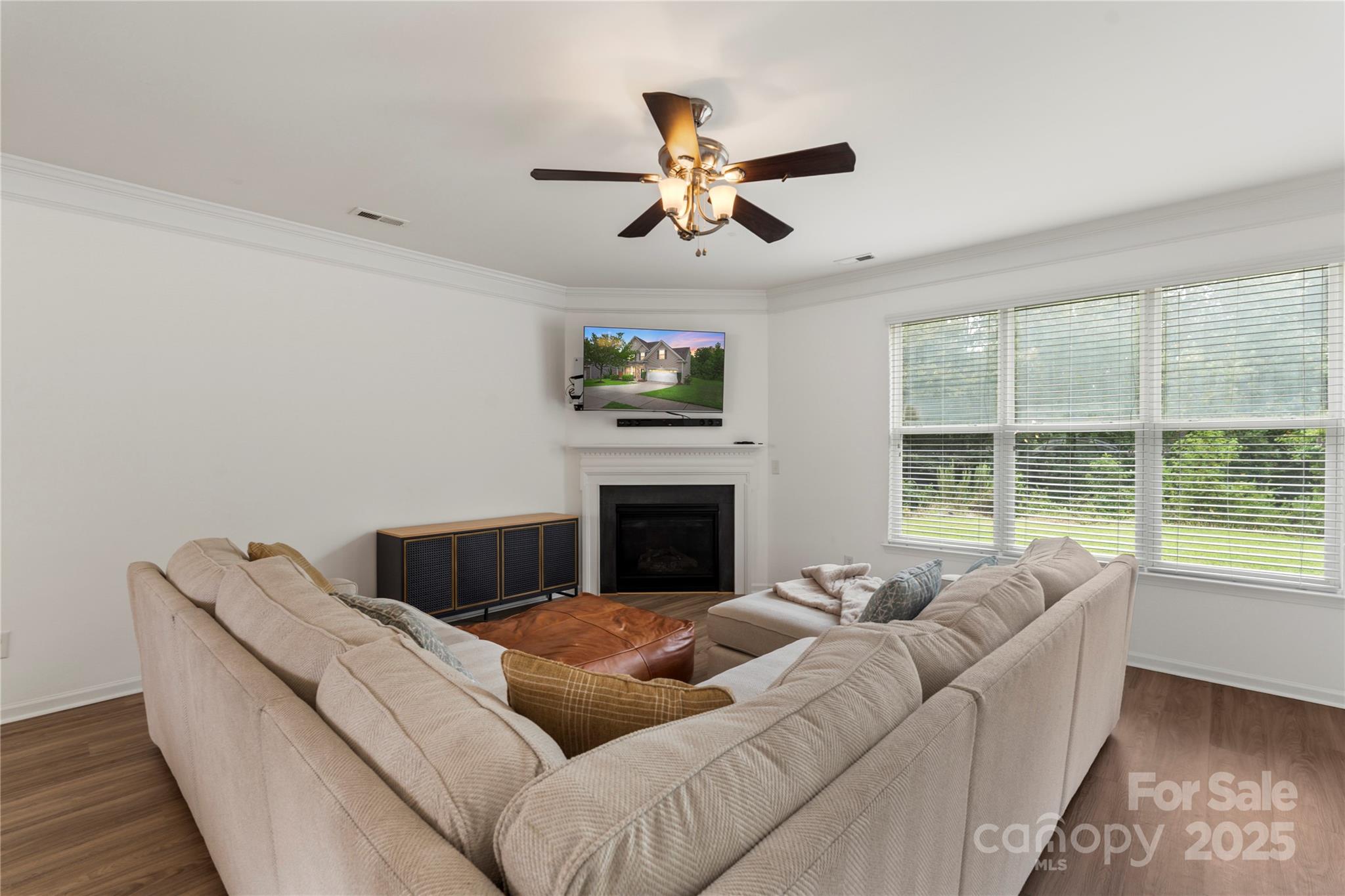 Almond Glen - Residential