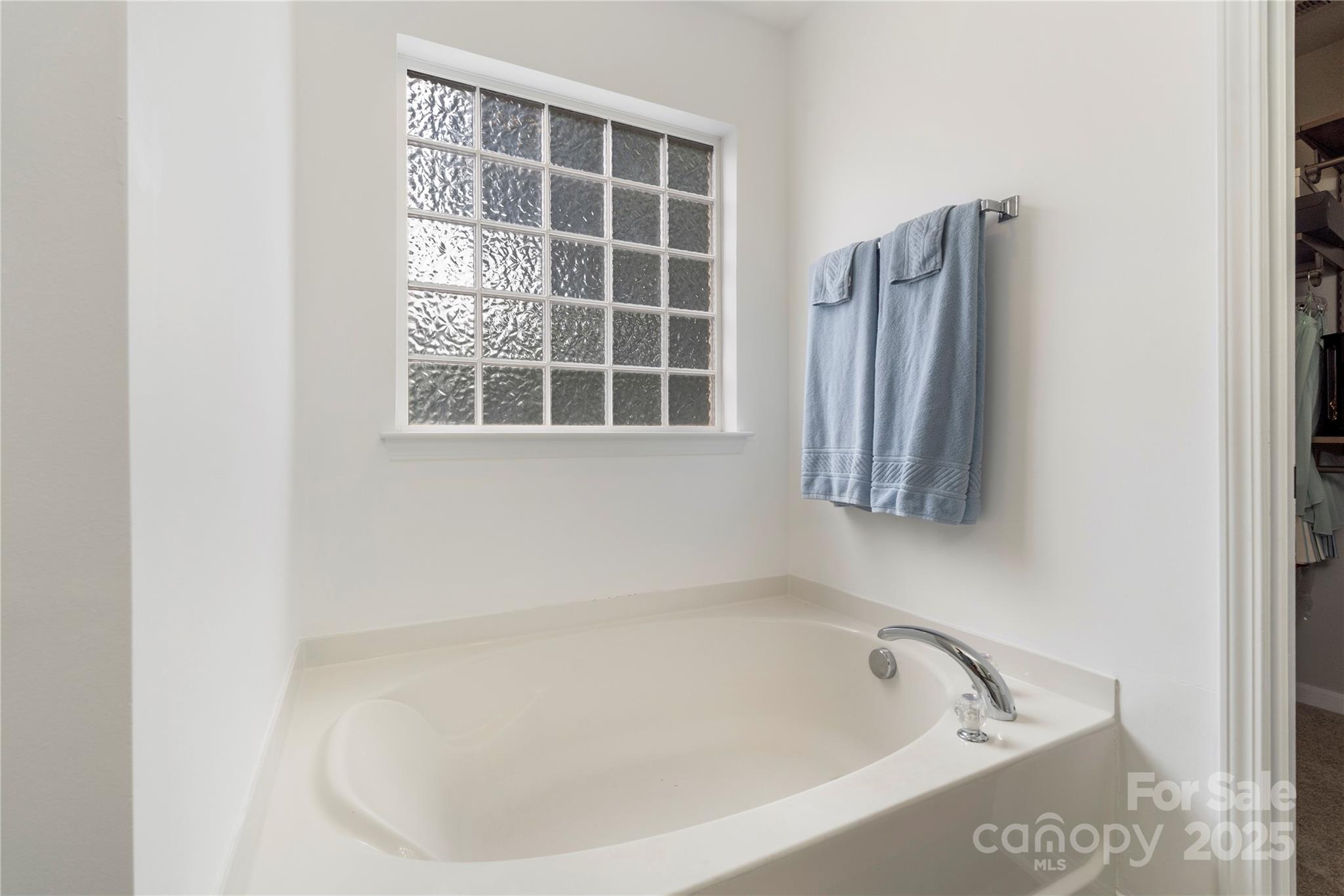 Almond Glen - Residential